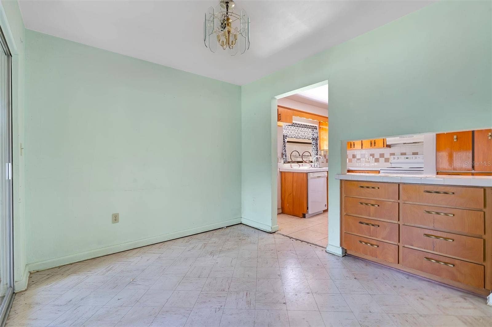 4800 BEACH BOULEVARD, Orlando, FL 32803 4800 BEACH BOULEVARD, Orlando, FL 32803