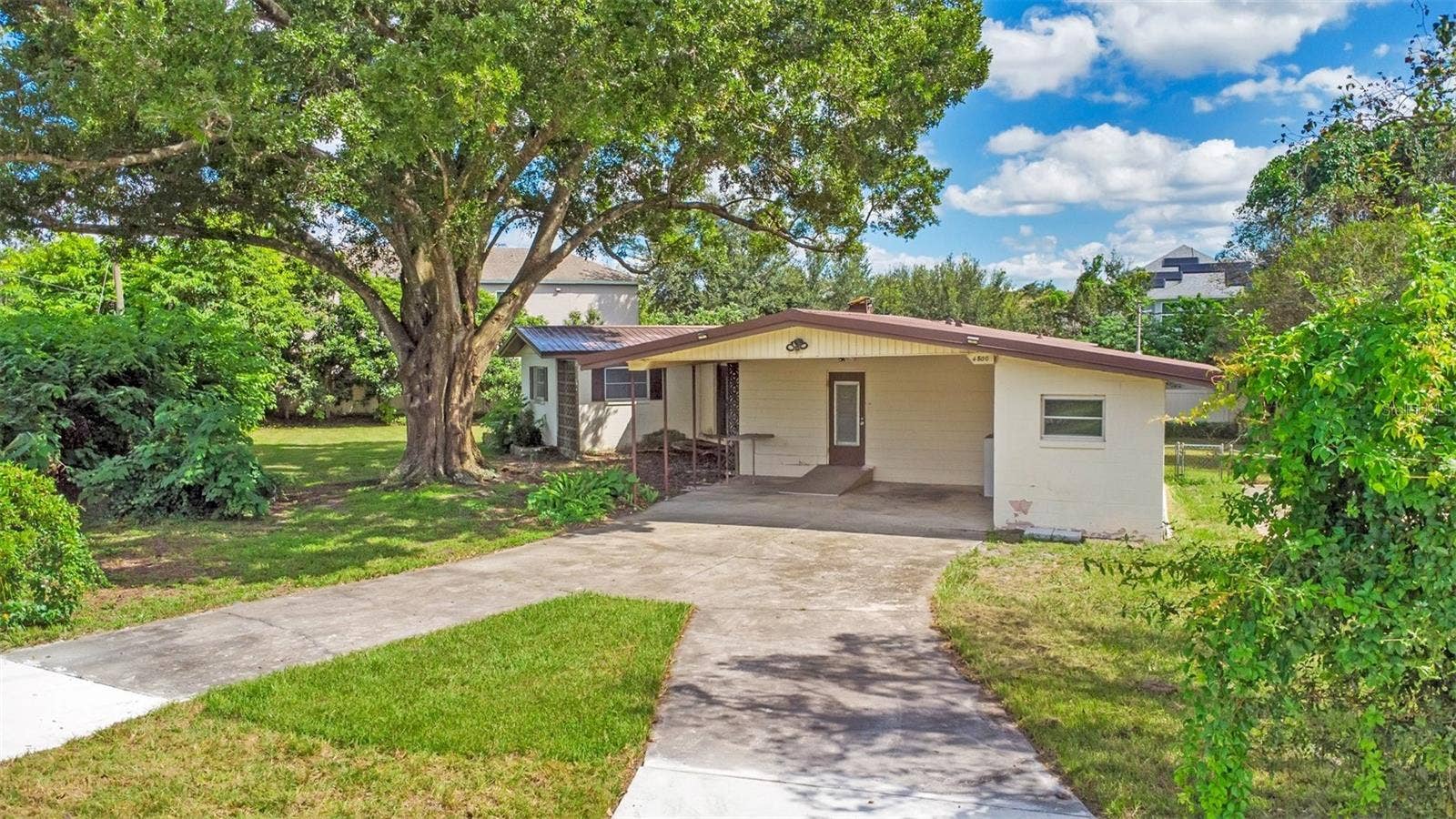 4800 BEACH BOULEVARD, Orlando, FL 32803 4800 BEACH BOULEVARD, Orlando, FL 32803