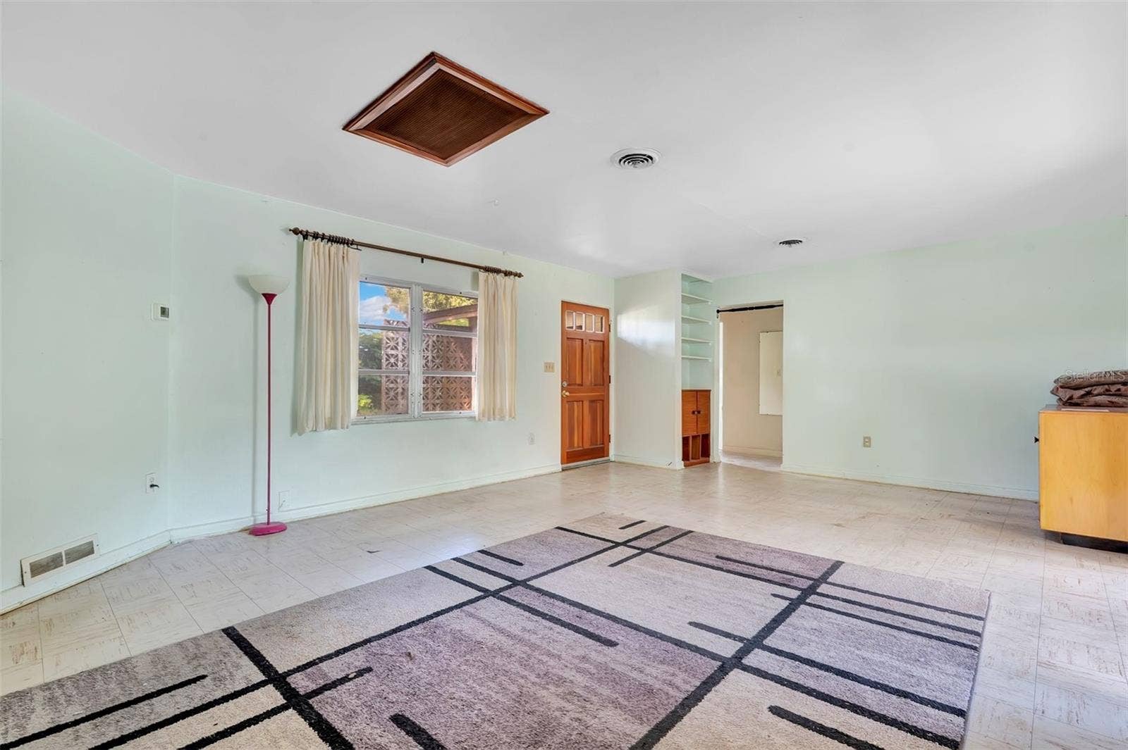 4800 BEACH BOULEVARD, Orlando, FL 32803 4800 BEACH BOULEVARD, Orlando, FL 32803