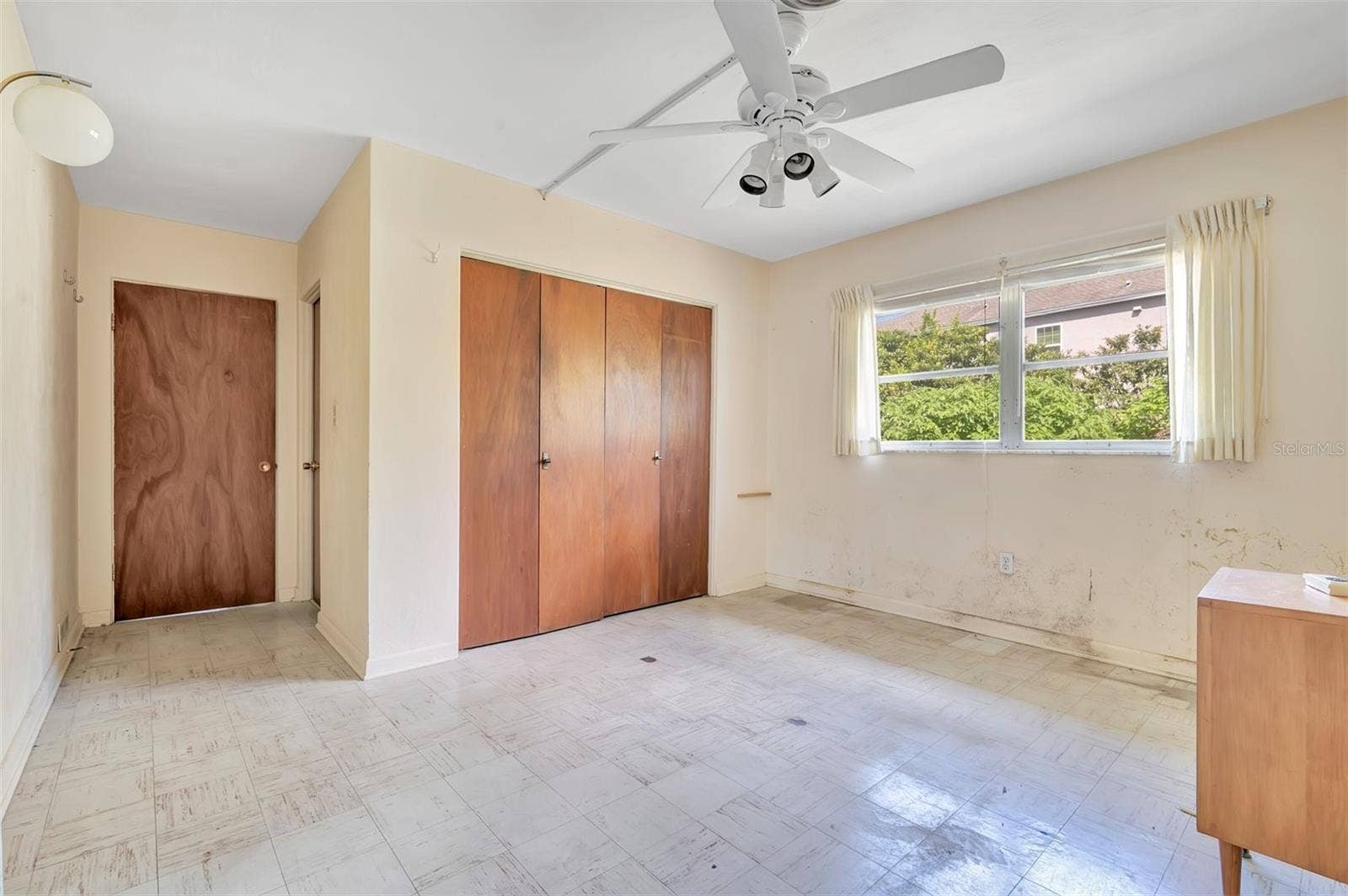 4800 BEACH BOULEVARD, Orlando, FL 32803 4800 BEACH BOULEVARD, Orlando, FL 32803