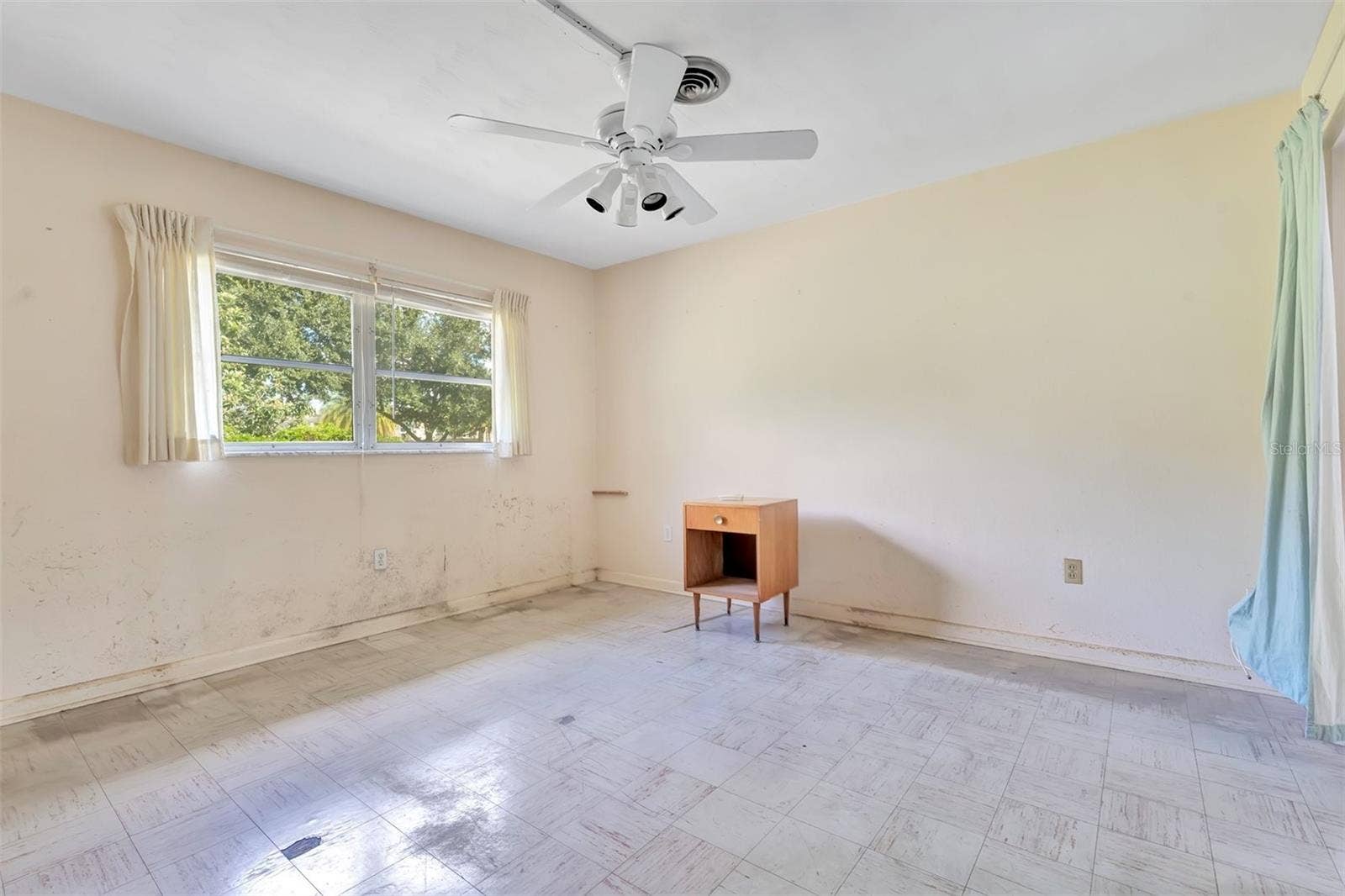 4800 BEACH BOULEVARD, Orlando, FL 32803 4800 BEACH BOULEVARD, Orlando, FL 32803