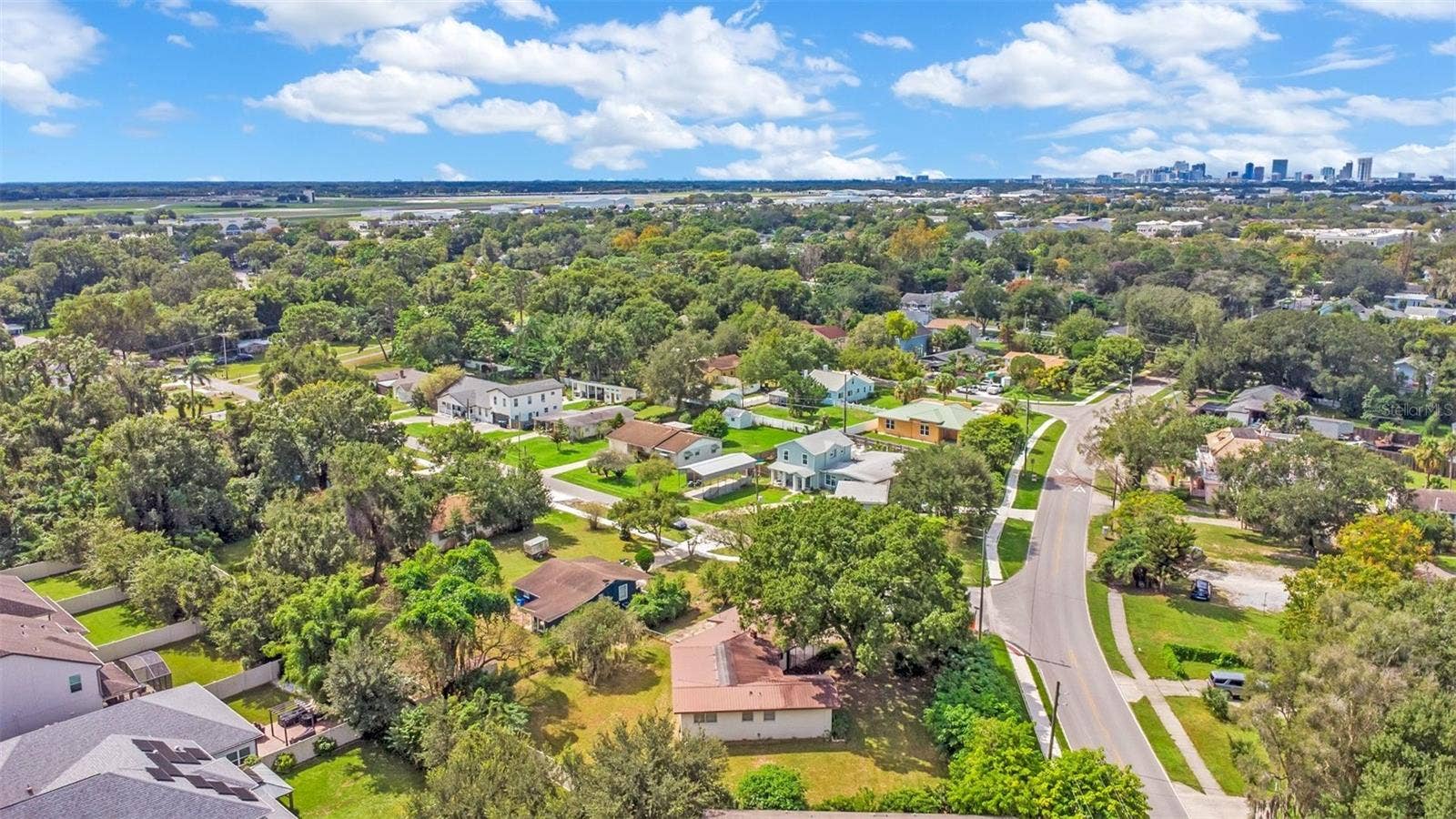 4800 BEACH BOULEVARD, Orlando, FL 32803 4800 BEACH BOULEVARD, Orlando, FL 32803