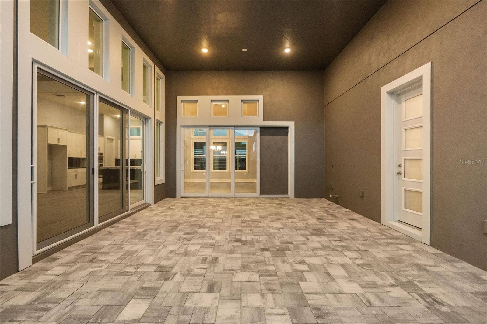 10061 GOBAT ALLEY, Orlando, FL 32827