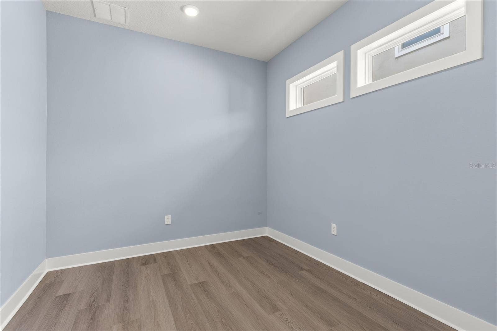 10061 GOBAT ALLEY, Orlando, FL 32827