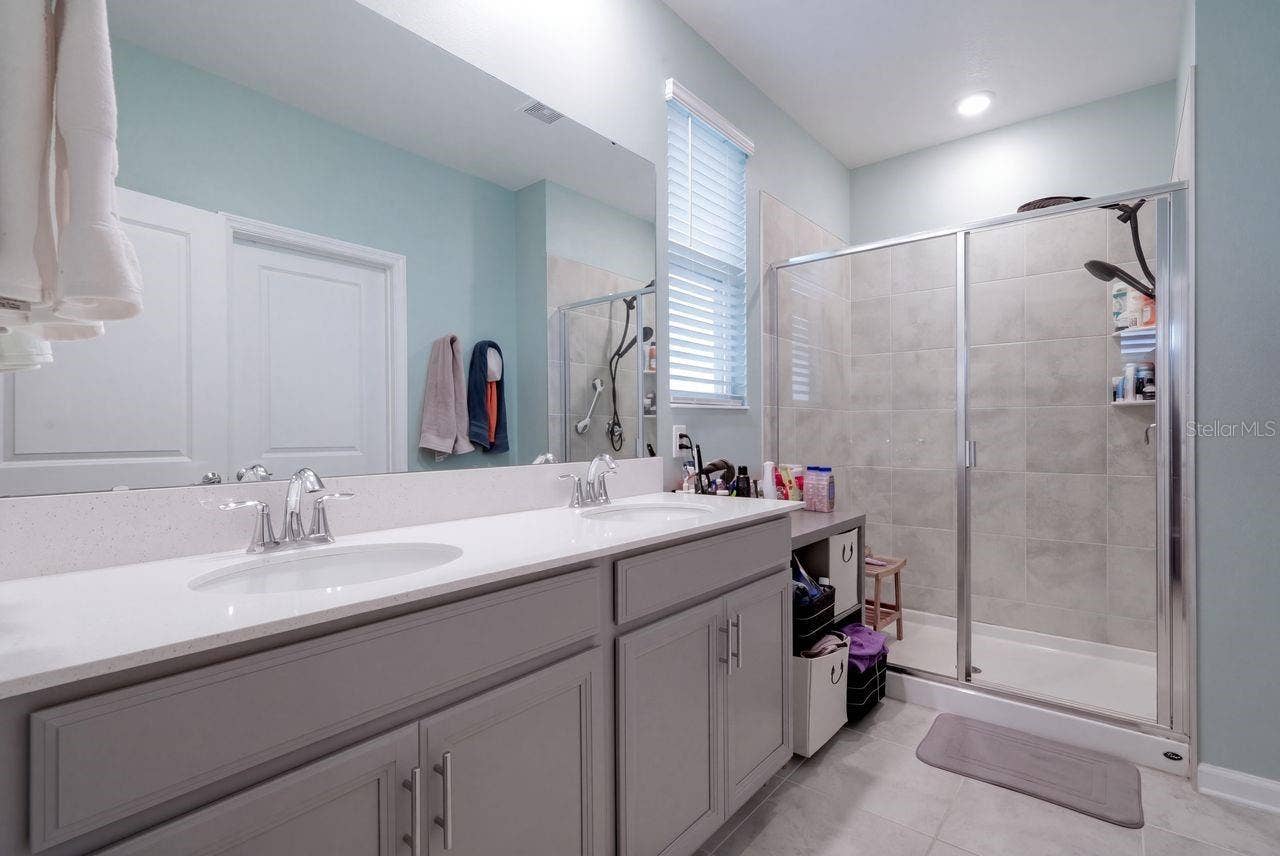 17126 QUICKSILVER AVENUE, Winter Garden, FL 34787 Primary Bathroom