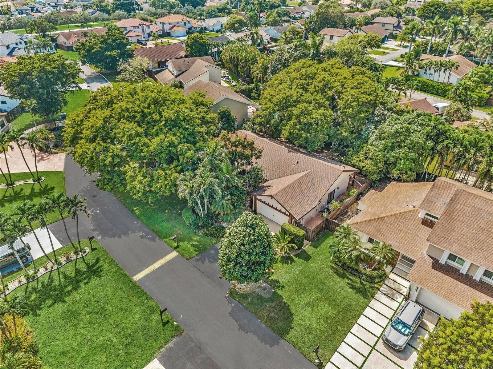5440 SW 155TH COURT, Miami, FL 33185 5440 SW 155TH COURT, Miami, FL 33185