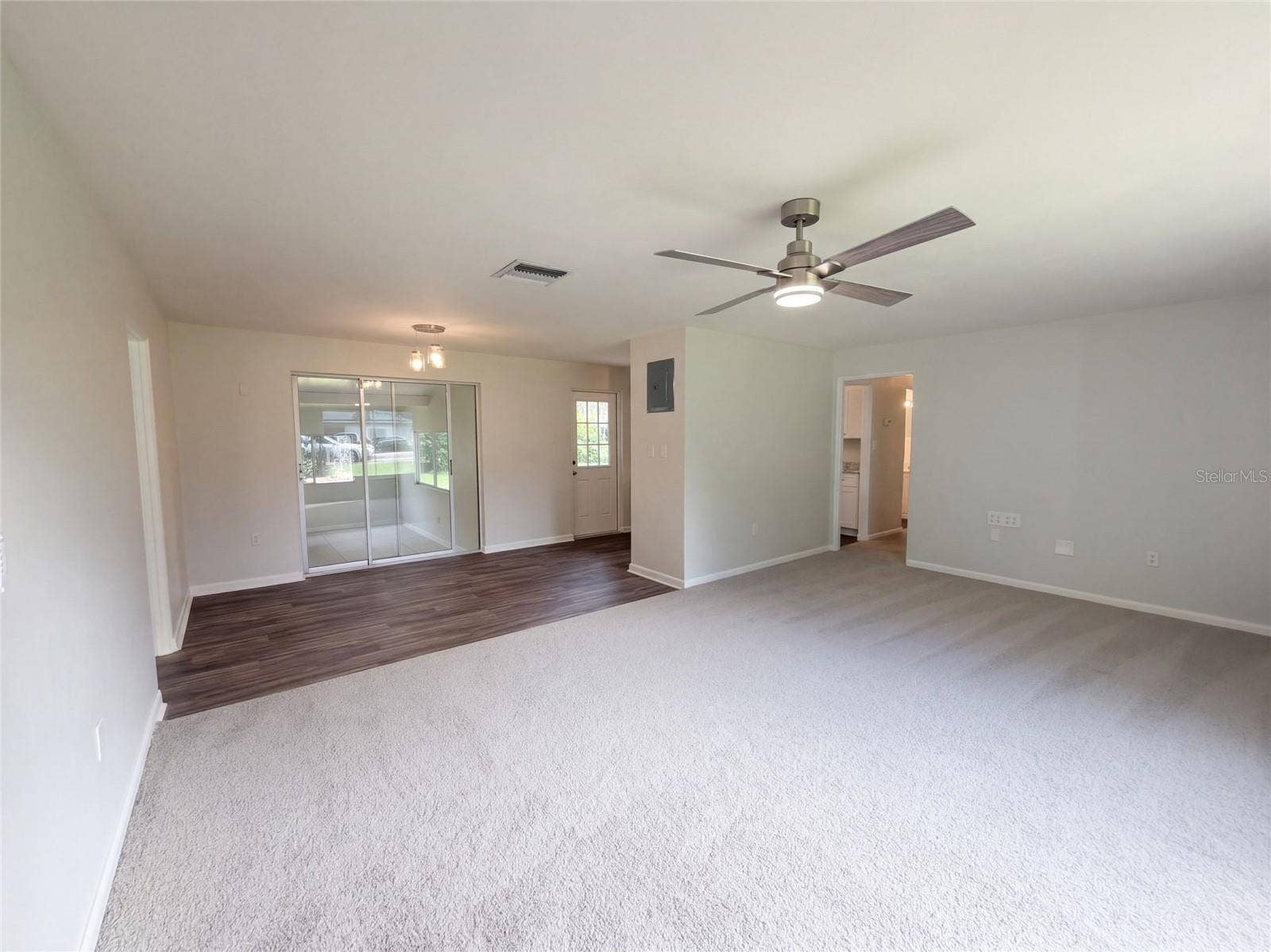 411 W SEMINOLE AVENUE, Eustis, FL 32726 411 W SEMINOLE AVENUE, Eustis, FL 32726