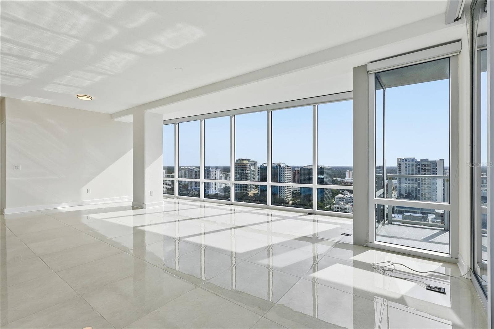 150 E ROBINSON ST, #2002, Orlando, FL 32801 150 E ROBINSON ST, #2002, Orlando, FL 32801