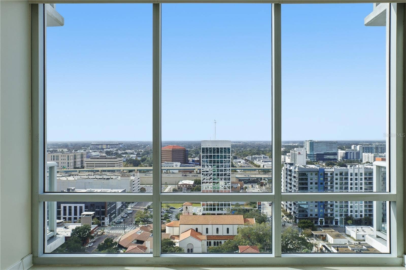 150 E ROBINSON ST, #2002, Orlando, FL 32801 150 E ROBINSON ST, #2002, Orlando, FL 32801
