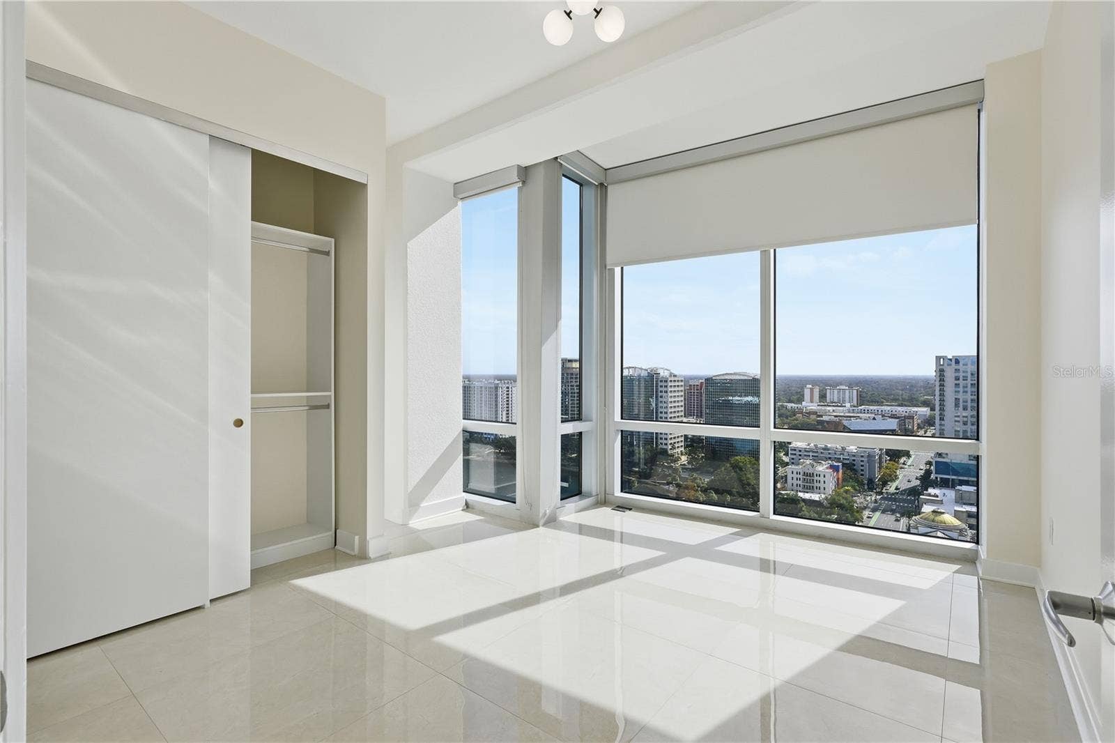150 E ROBINSON ST, #2002, Orlando, FL 32801 150 E ROBINSON ST, #2002, Orlando, FL 32801