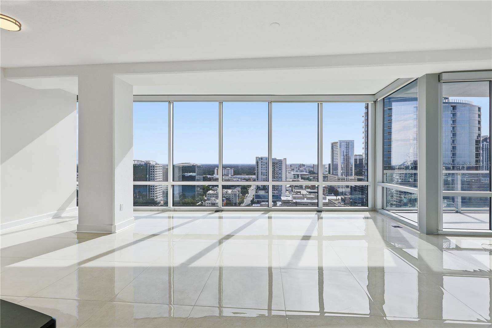 150 E ROBINSON ST, #2002, Orlando, FL 32801 150 E ROBINSON ST, #2002, Orlando, FL 32801