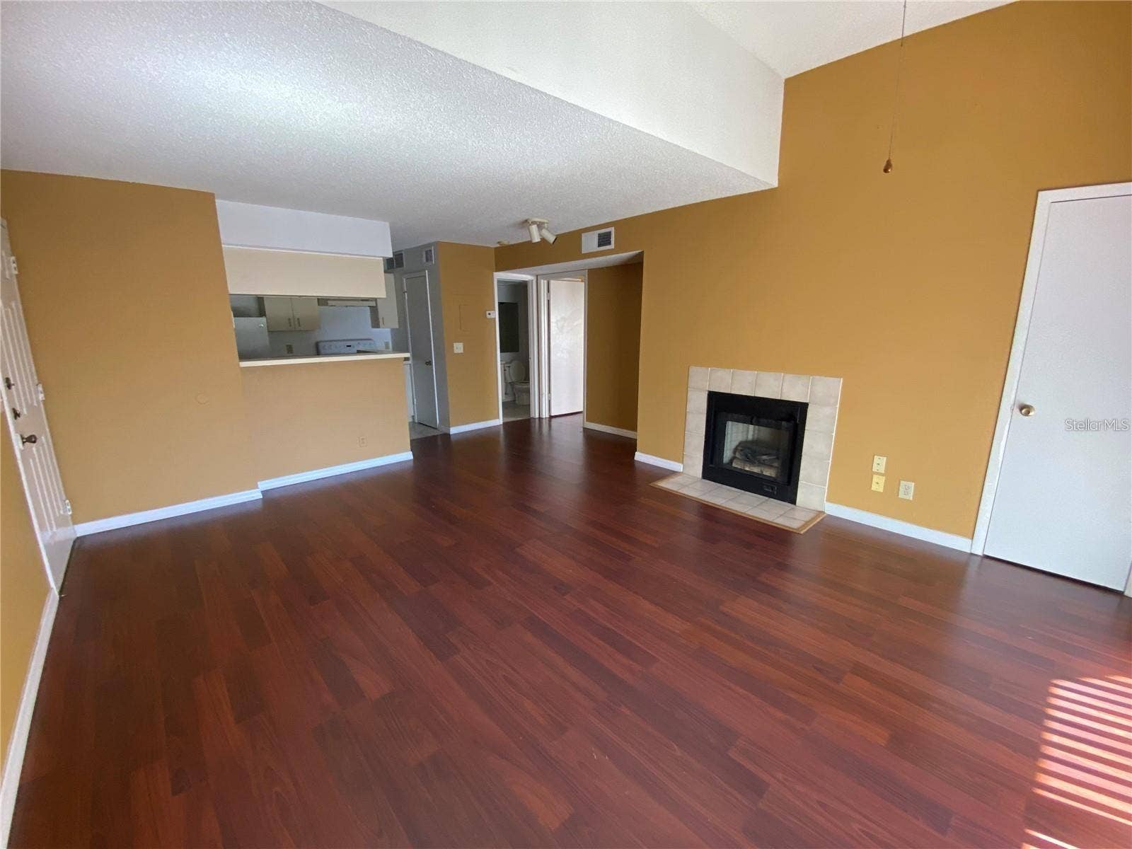 320 FORESTWAY CIRCLE, #307, Altamonte Springs, FL 32701 320 FORESTWAY CIRCLE, #307, Altamonte Springs, FL 32701