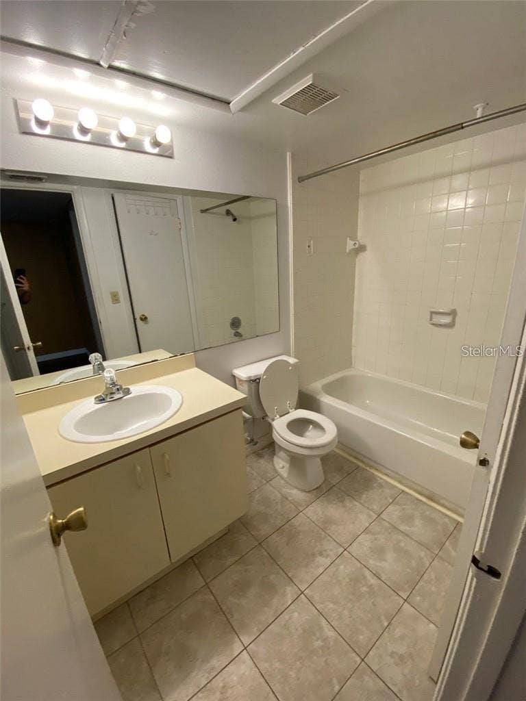 320 FORESTWAY CIRCLE, #307, Altamonte Springs, FL 32701 320 FORESTWAY CIRCLE, #307, Altamonte Springs, FL 32701