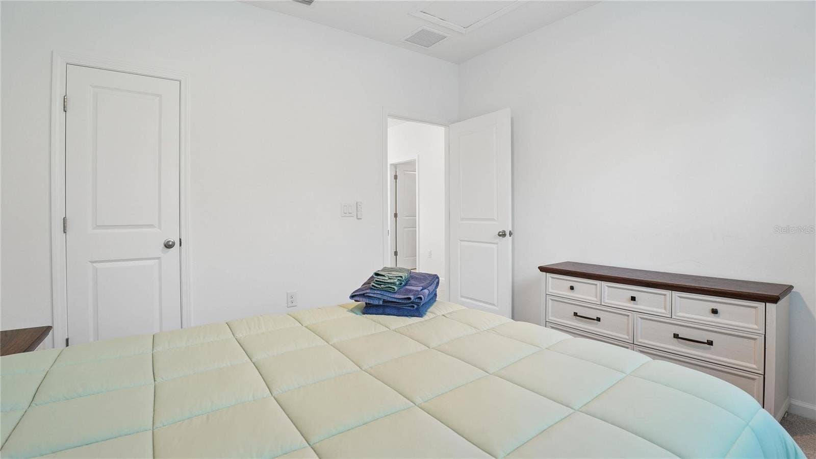 190 MISTY HARBOR TRACE, Palm Coast, FL 32137