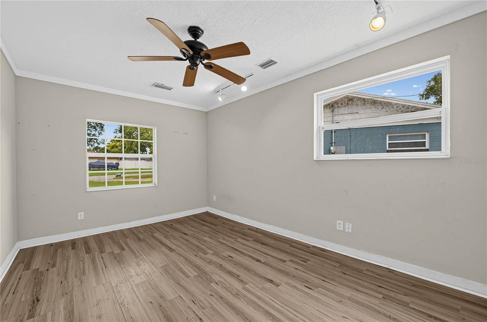 2020 LEANNE COURT, Winter Park, FL 32792 2020 LEANNE COURT, Winter Park, FL 32792