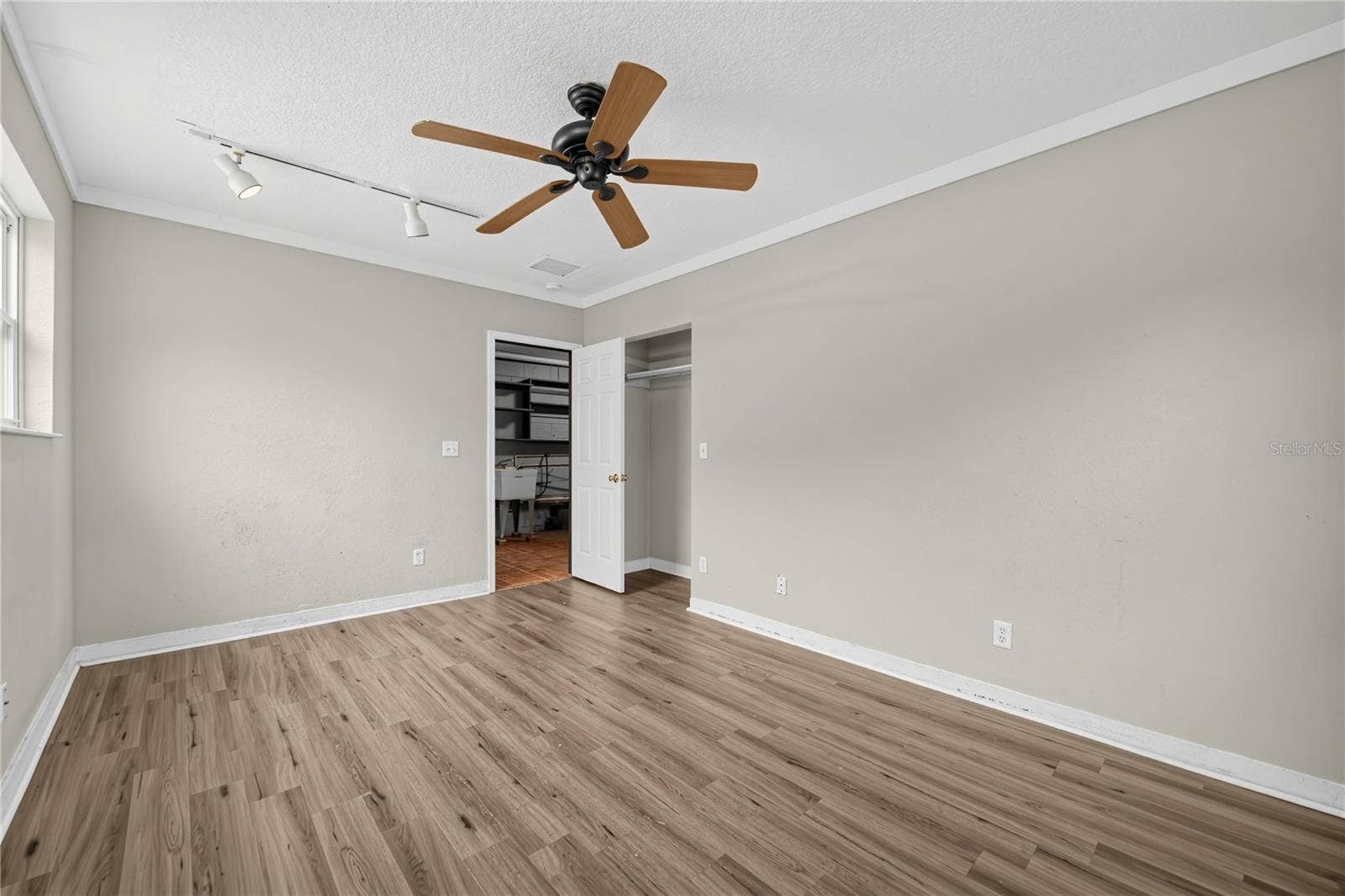 2020 LEANNE COURT, Winter Park, FL 32792 2020 LEANNE COURT, Winter Park, FL 32792
