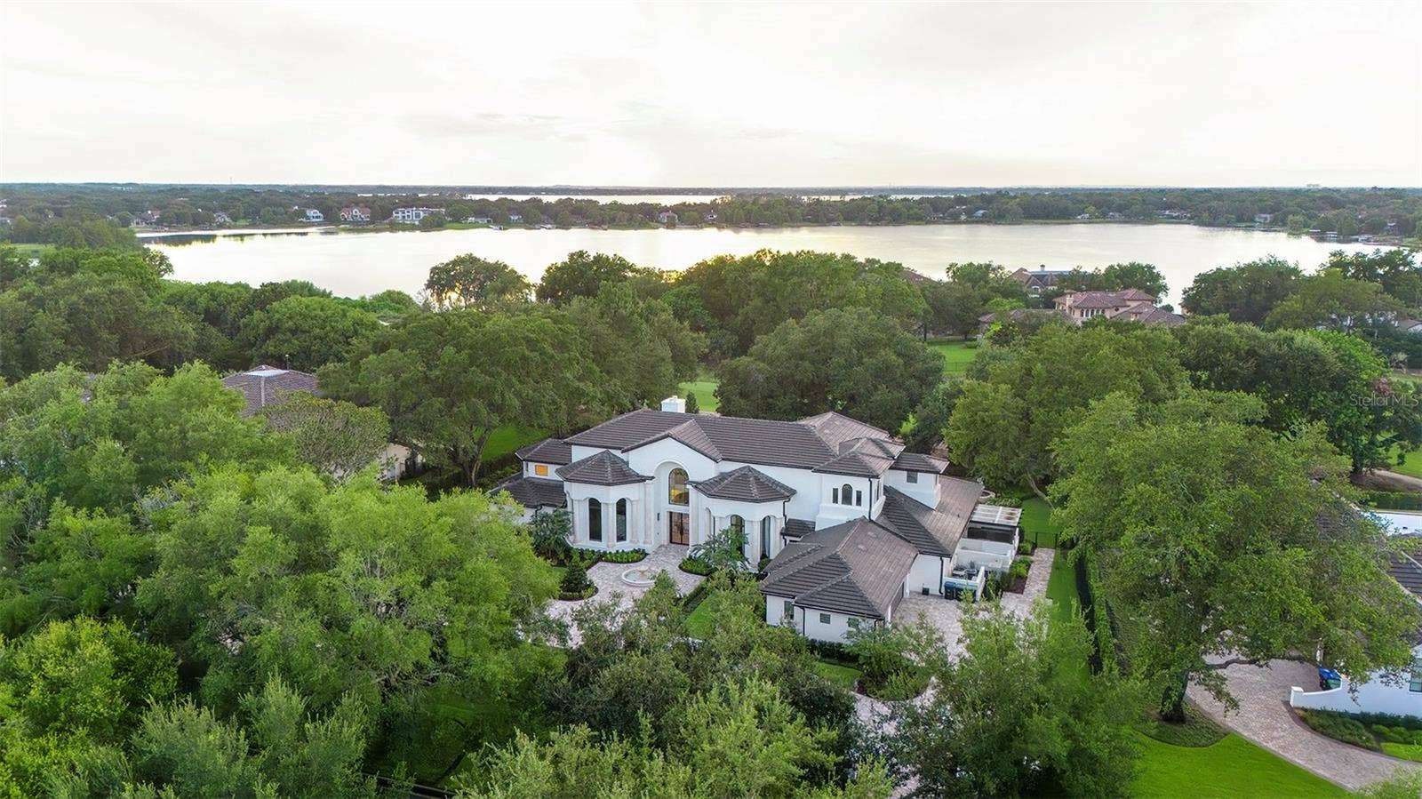 5092 ISLEWORTH COUNTRY CLUB DRIVE, Windermere, FL 34786 5092 ISLEWORTH COUNTRY CLUB DRIVE, Windermere, FL 34786