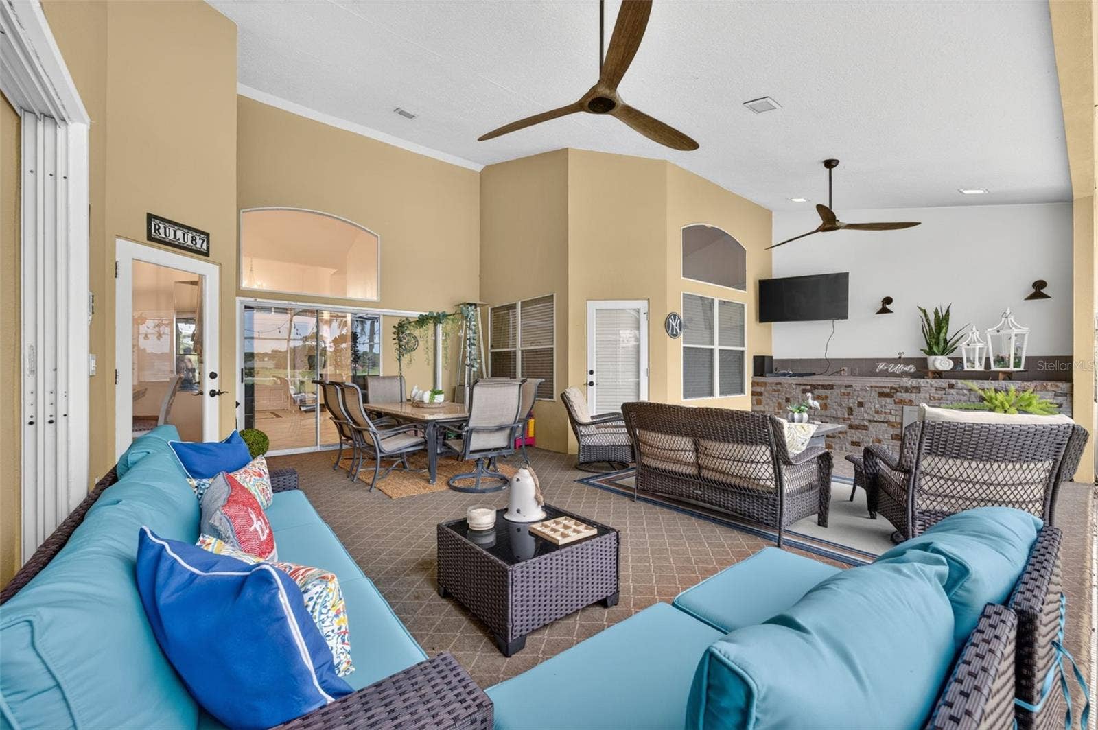 635 CHOCKTAW STREET, Lake Mary, FL 32746 Lanai
