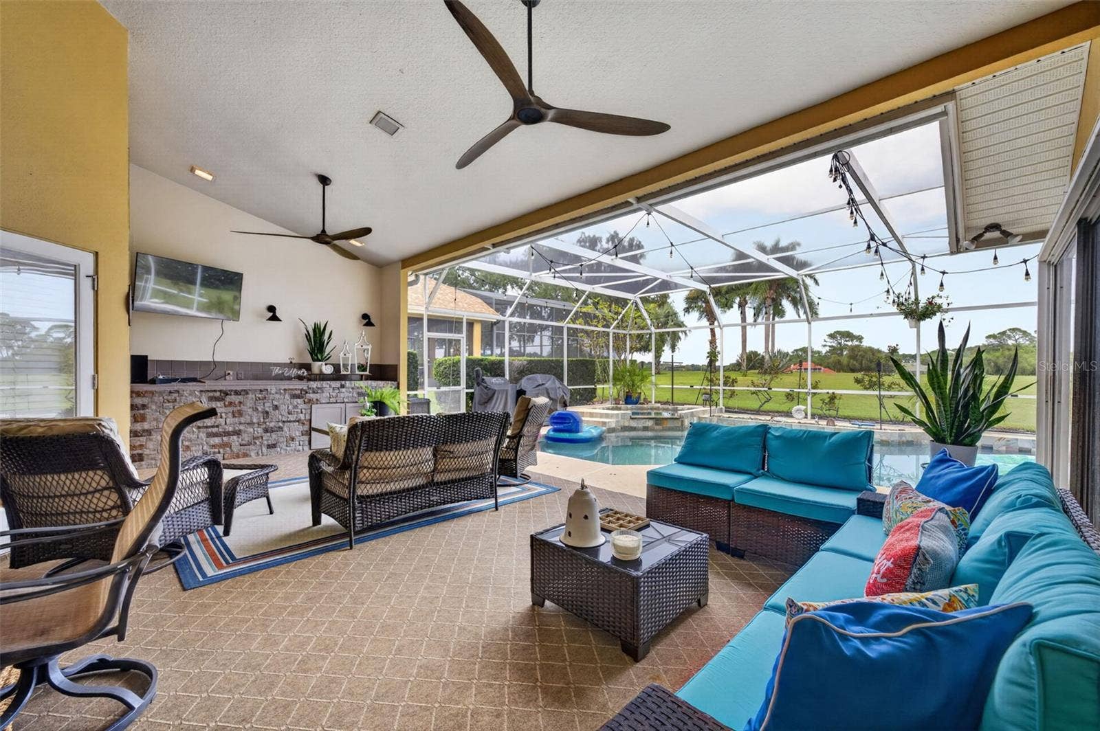 635 CHOCKTAW STREET, Lake Mary, FL 32746 Lanai