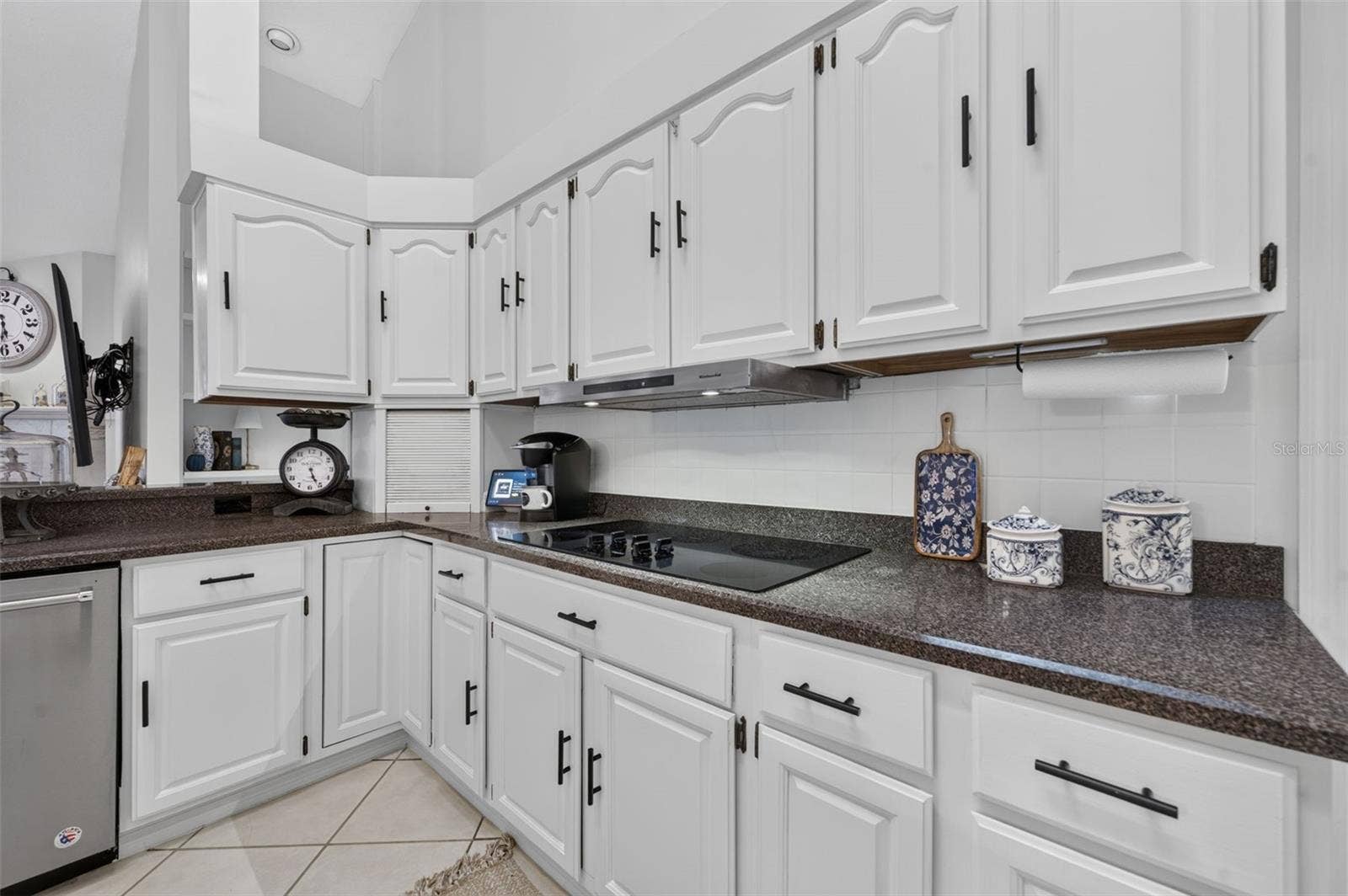 635 CHOCKTAW STREET, Lake Mary, FL 32746 Kitchen