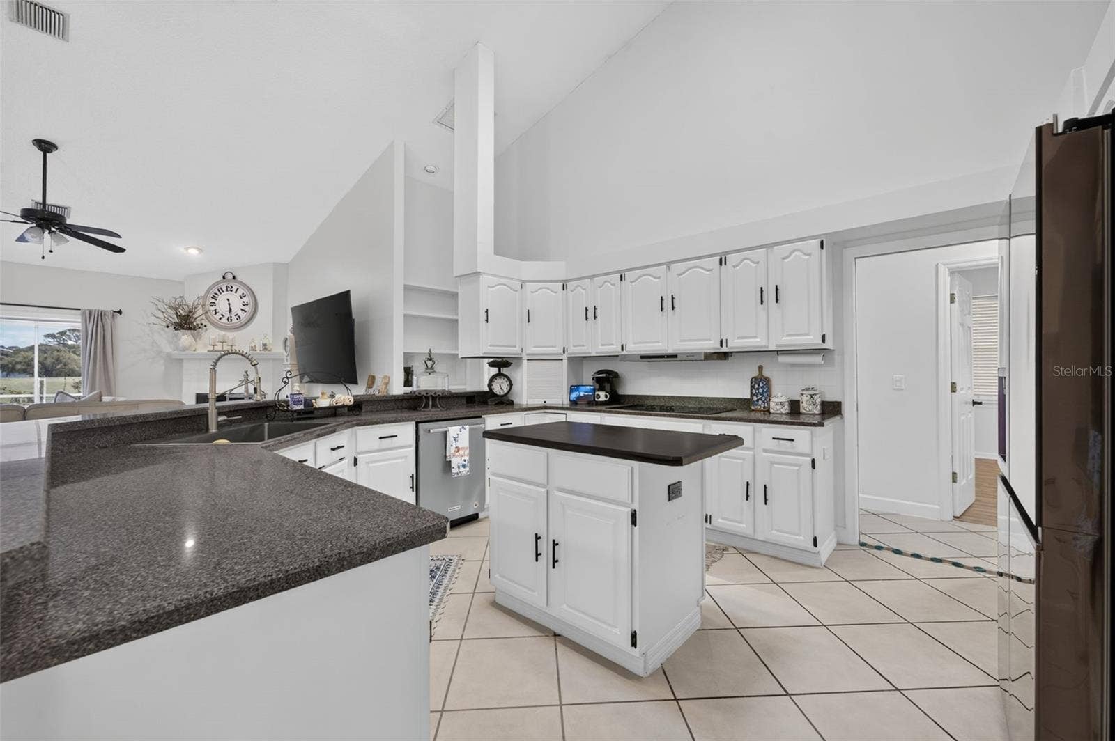 635 CHOCKTAW STREET, Lake Mary, FL 32746 Kitchen