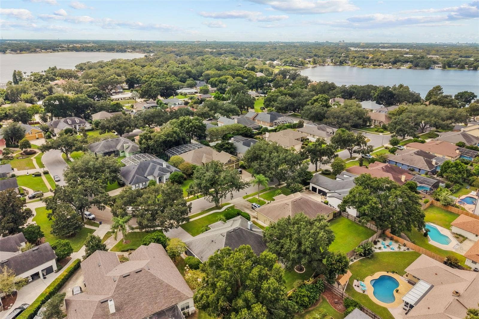 Aerial 1249 Waterwitch Cove