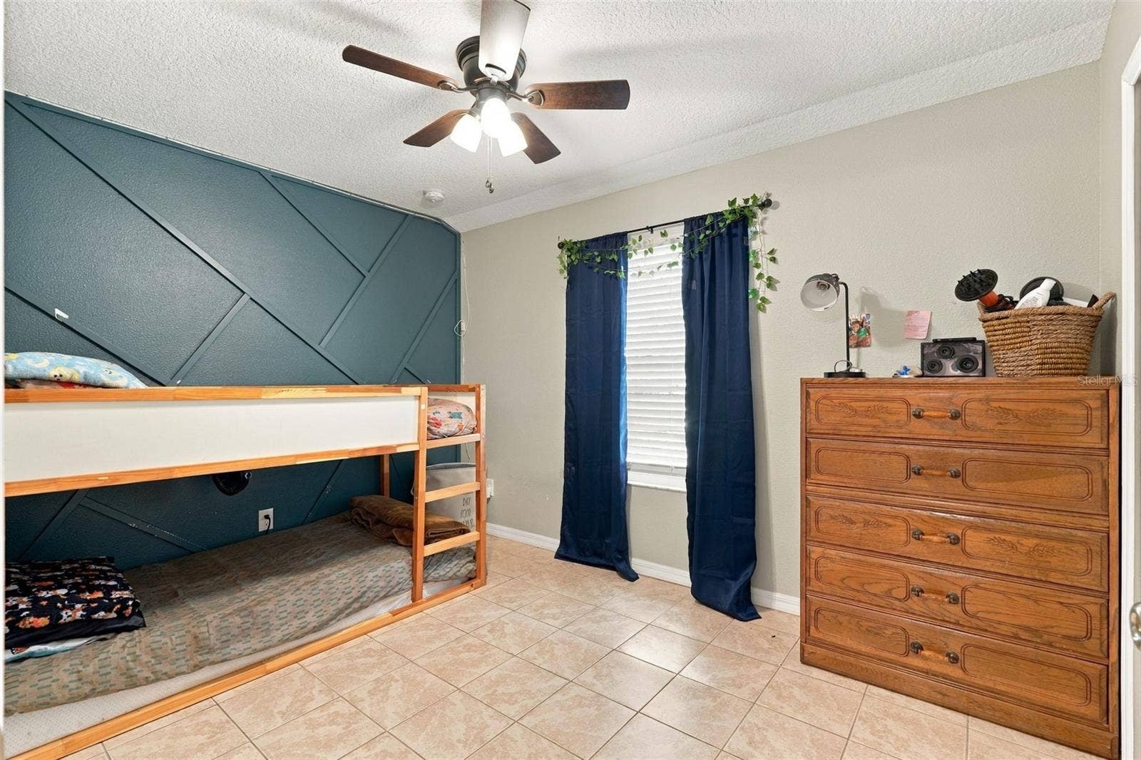 637 PRATT STREET, Deland, FL 32720 637 PRATT STREET, Deland, FL 32720