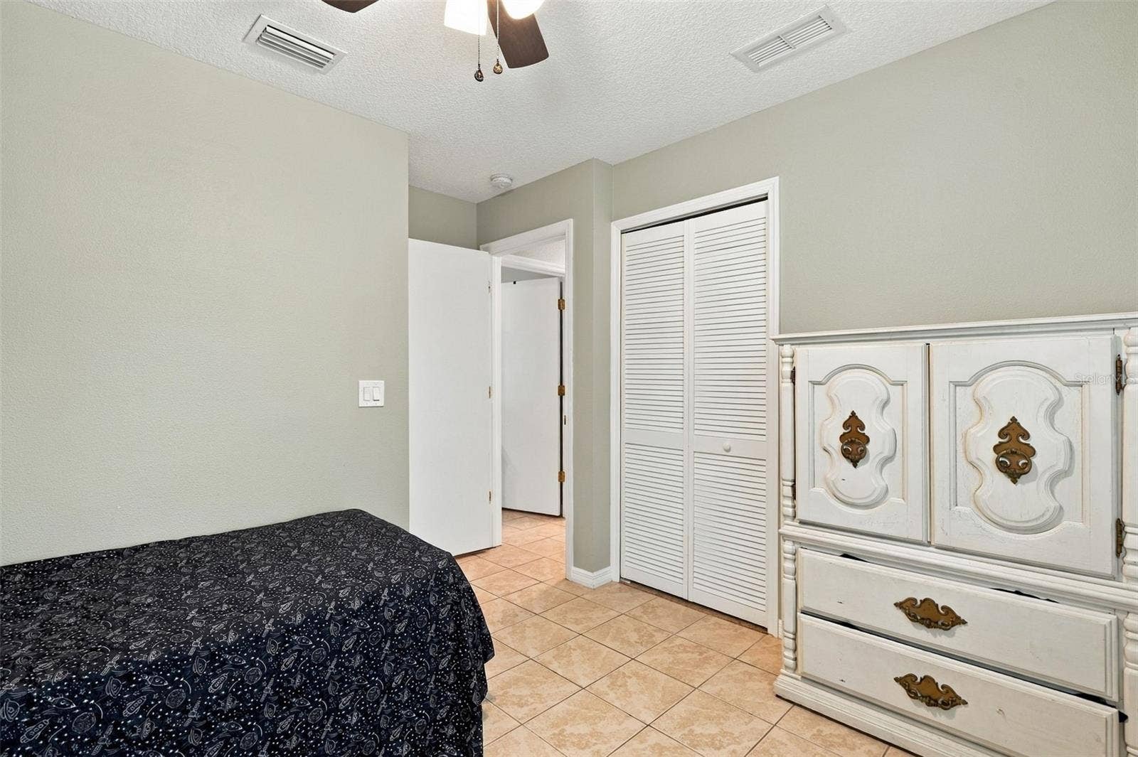 637 PRATT STREET, Deland, FL 32720 637 PRATT STREET, Deland, FL 32720