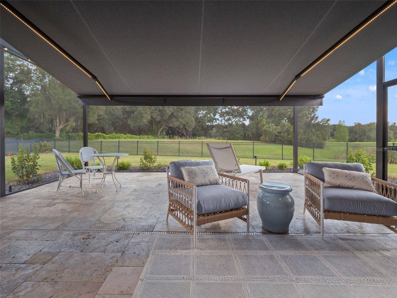 771 ALCOVE DRIVE, Groveland, FL 34736 Lanai