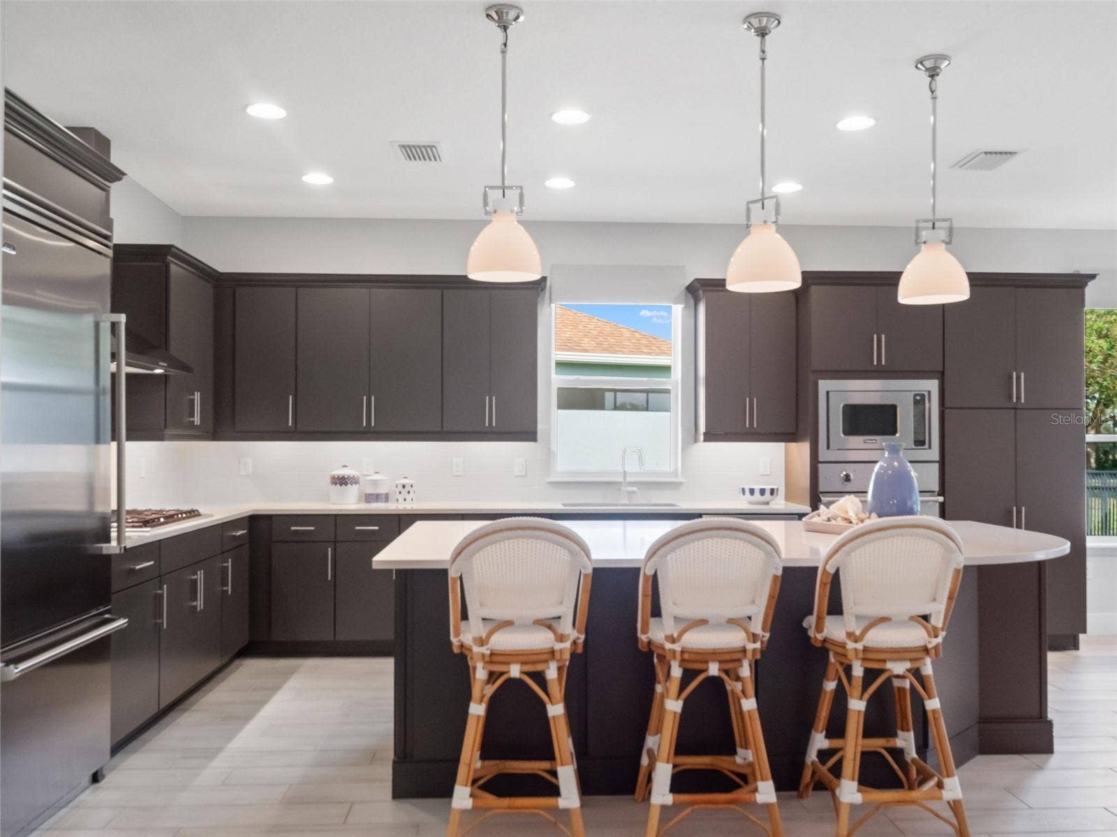 771 ALCOVE DRIVE, Groveland, FL 34736 Kitchen