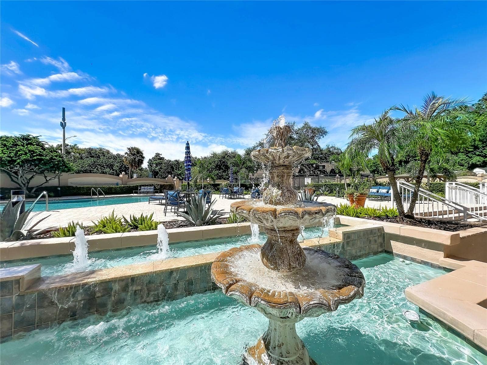 1110 W IVANHOE BOULEVARD, #9, Orlando, FL 32804 1110 W IVANHOE BOULEVARD, #9, Orlando, FL 32804