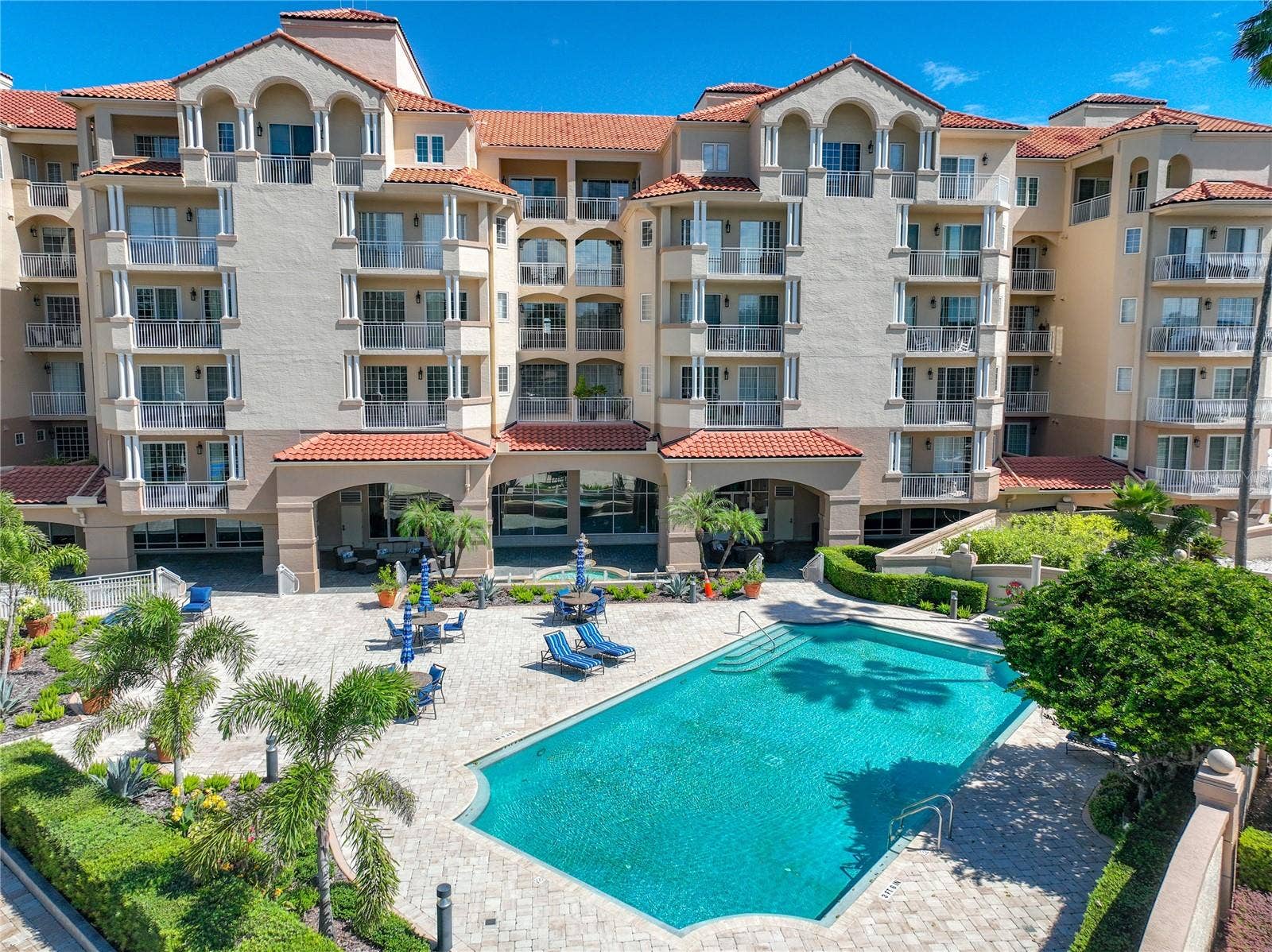 1110 W IVANHOE BOULEVARD, #9, Orlando, FL 32804 1110 W IVANHOE BOULEVARD, #9, Orlando, FL 32804
