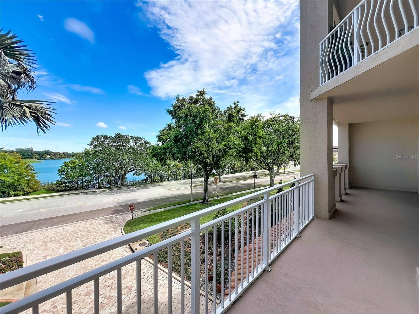 1110 W IVANHOE BOULEVARD, #9, Orlando, FL 32804 1110 W IVANHOE BOULEVARD, #9, Orlando, FL 32804