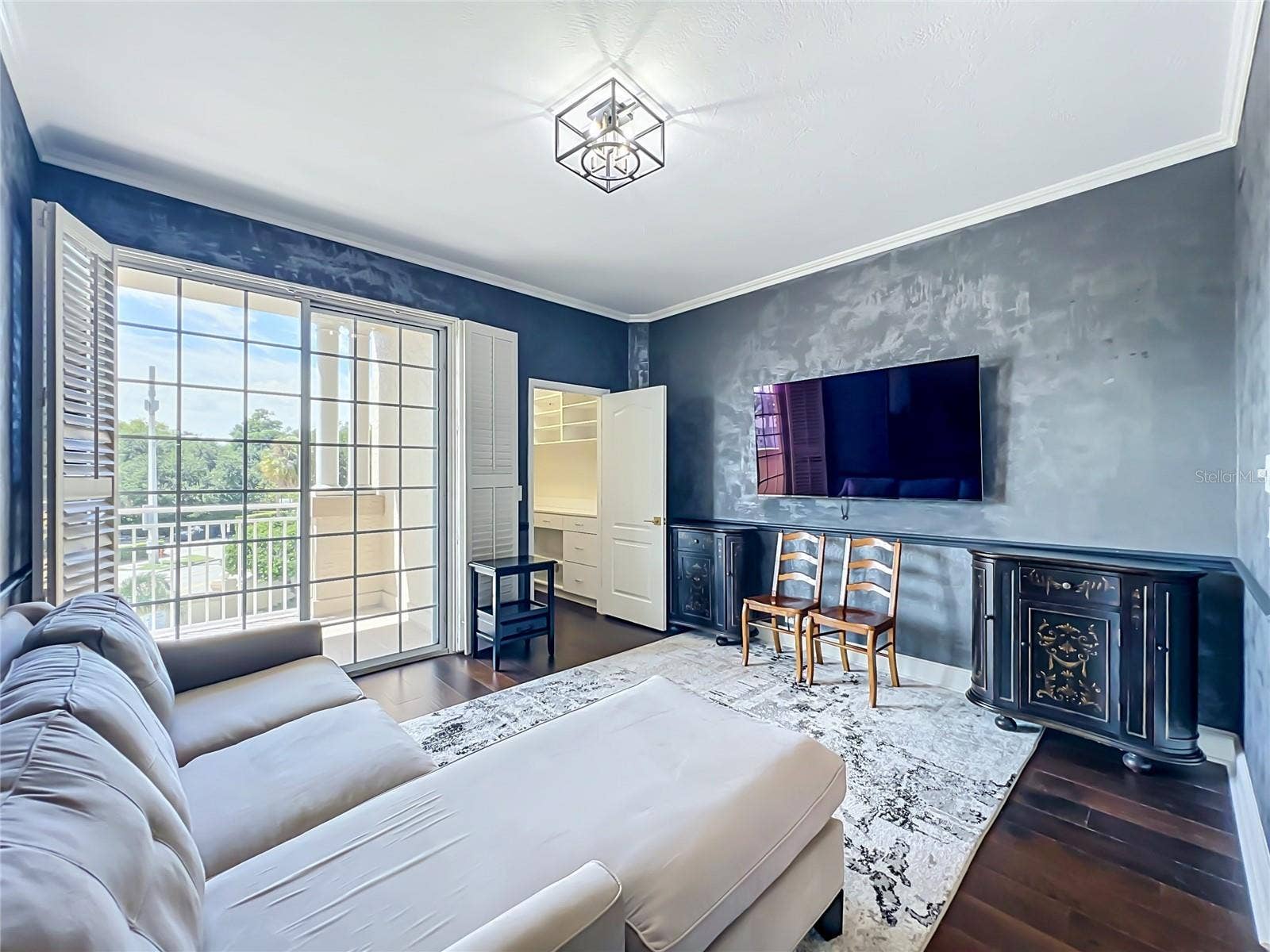 1110 W IVANHOE BOULEVARD, #9, Orlando, FL 32804 1110 W IVANHOE BOULEVARD, #9, Orlando, FL 32804