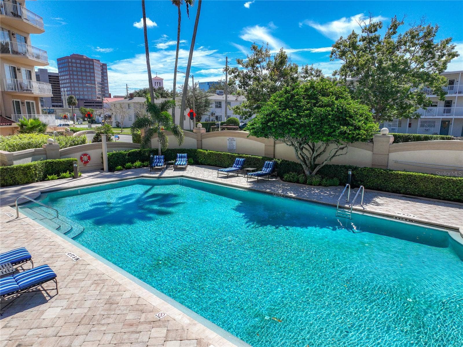 1110 W IVANHOE BOULEVARD, #9, Orlando, FL 32804 1110 W IVANHOE BOULEVARD, #9, Orlando, FL 32804