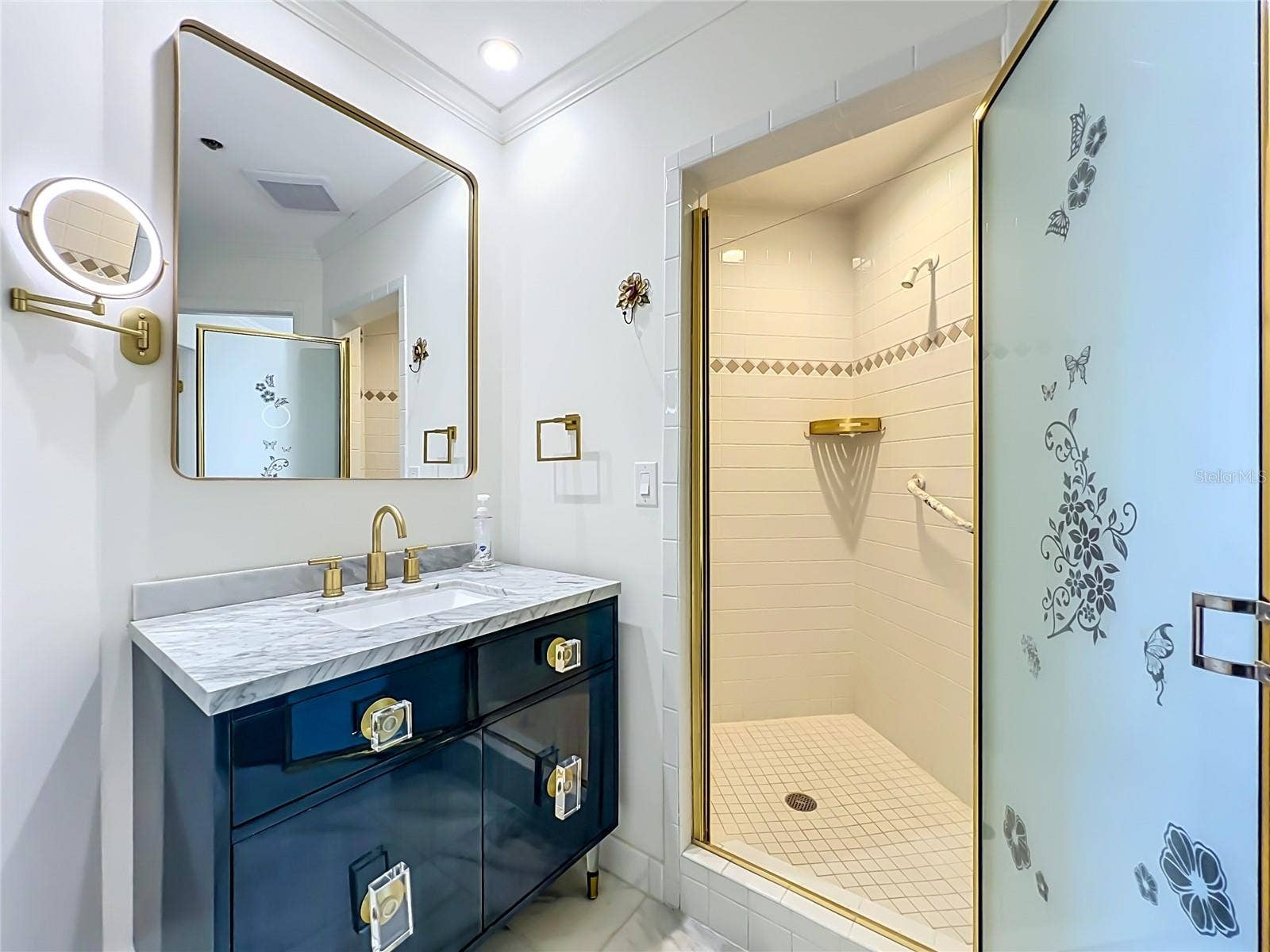 1110 W IVANHOE BOULEVARD, #9, Orlando, FL 32804 1110 W IVANHOE BOULEVARD, #9, Orlando, FL 32804