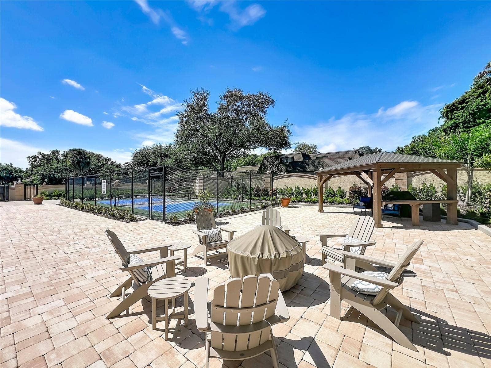 1110 W IVANHOE BOULEVARD, #9, Orlando, FL 32804 1110 W IVANHOE BOULEVARD, #9, Orlando, FL 32804