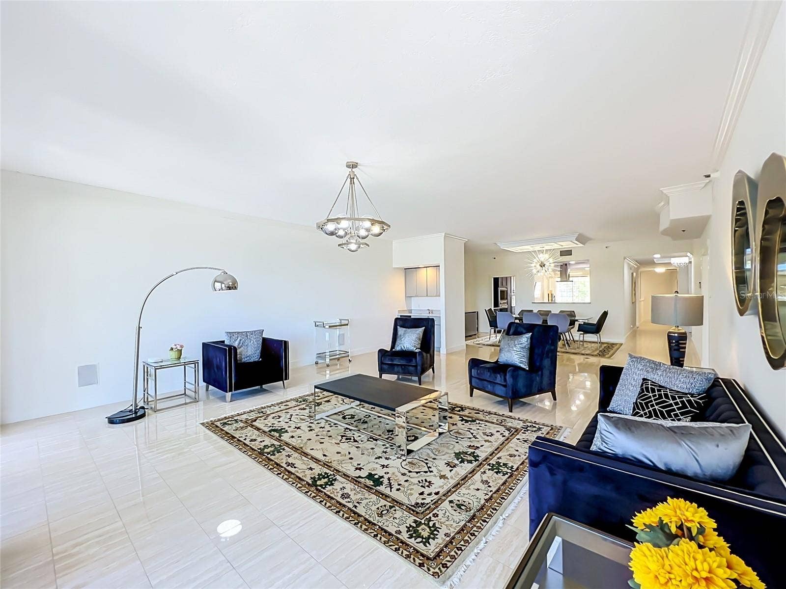 1110 W IVANHOE BOULEVARD, #9, Orlando, FL 32804 1110 W IVANHOE BOULEVARD, #9, Orlando, FL 32804