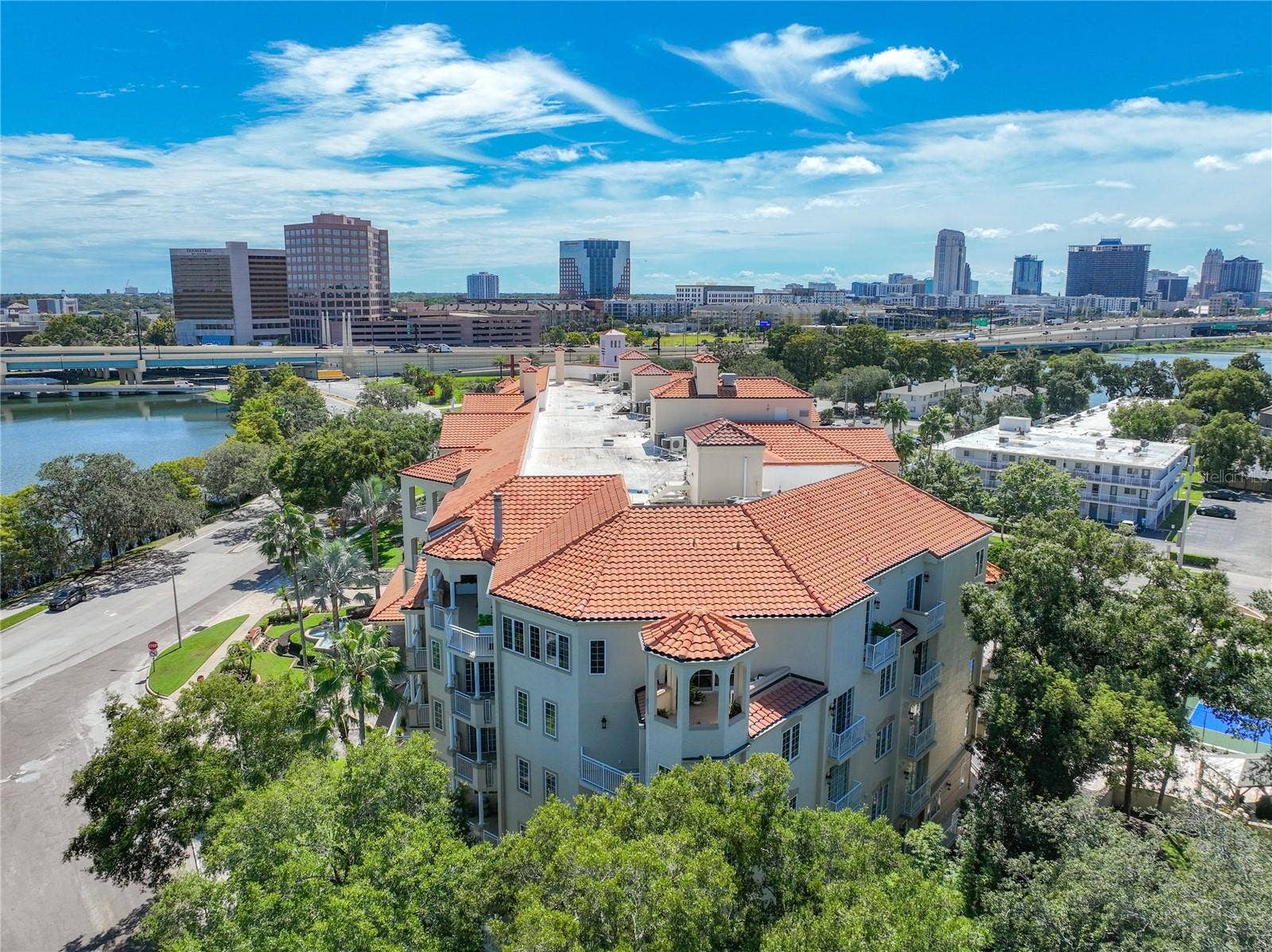 1110 W IVANHOE BOULEVARD, #9, Orlando, FL 32804 1110 W IVANHOE BOULEVARD, #9, Orlando, FL 32804