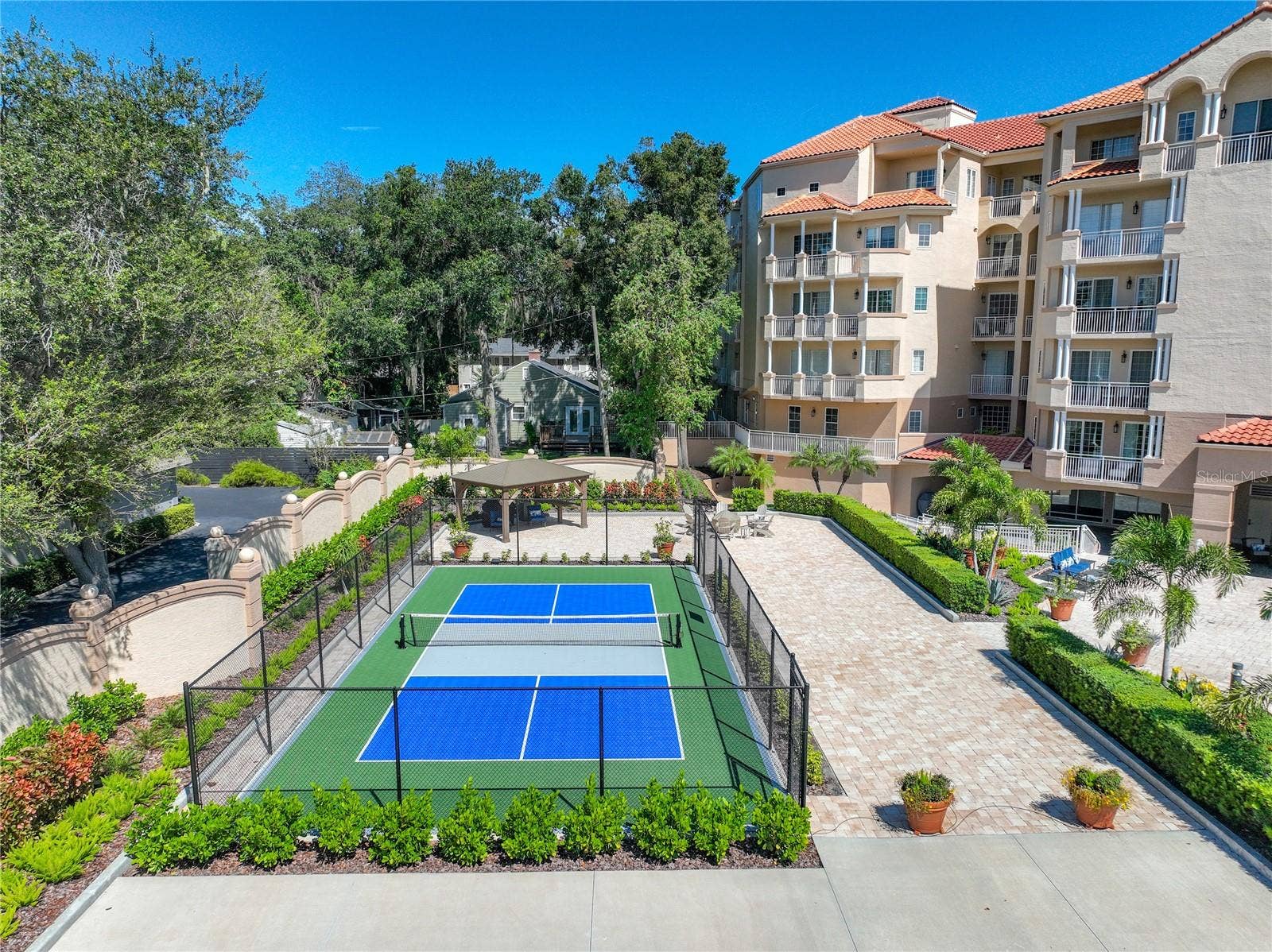 1110 W IVANHOE BOULEVARD, #9, Orlando, FL 32804 1110 W IVANHOE BOULEVARD, #9, Orlando, FL 32804