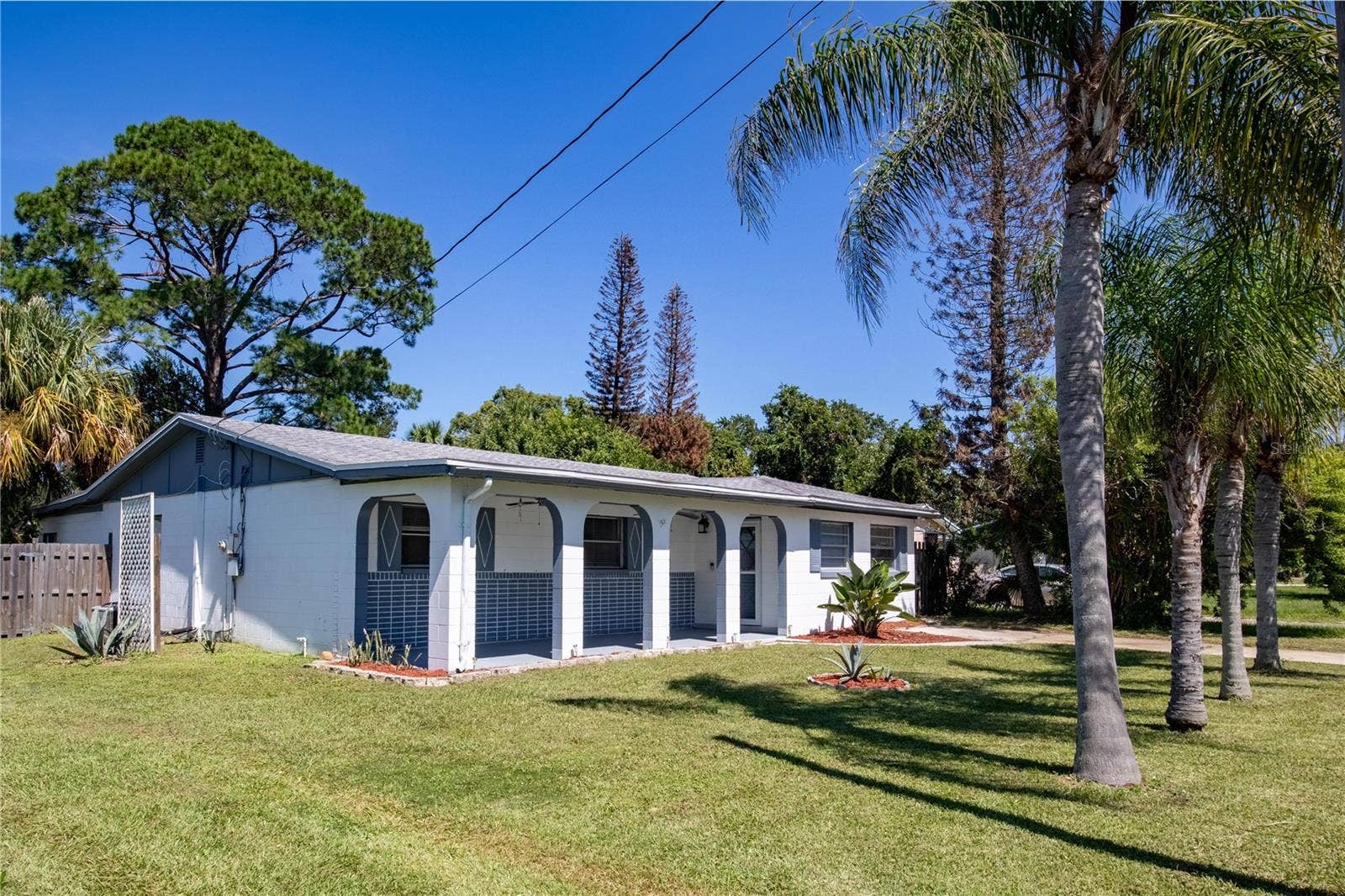 141 W CONNECTICUT AVENUE, Edgewater, FL 32132