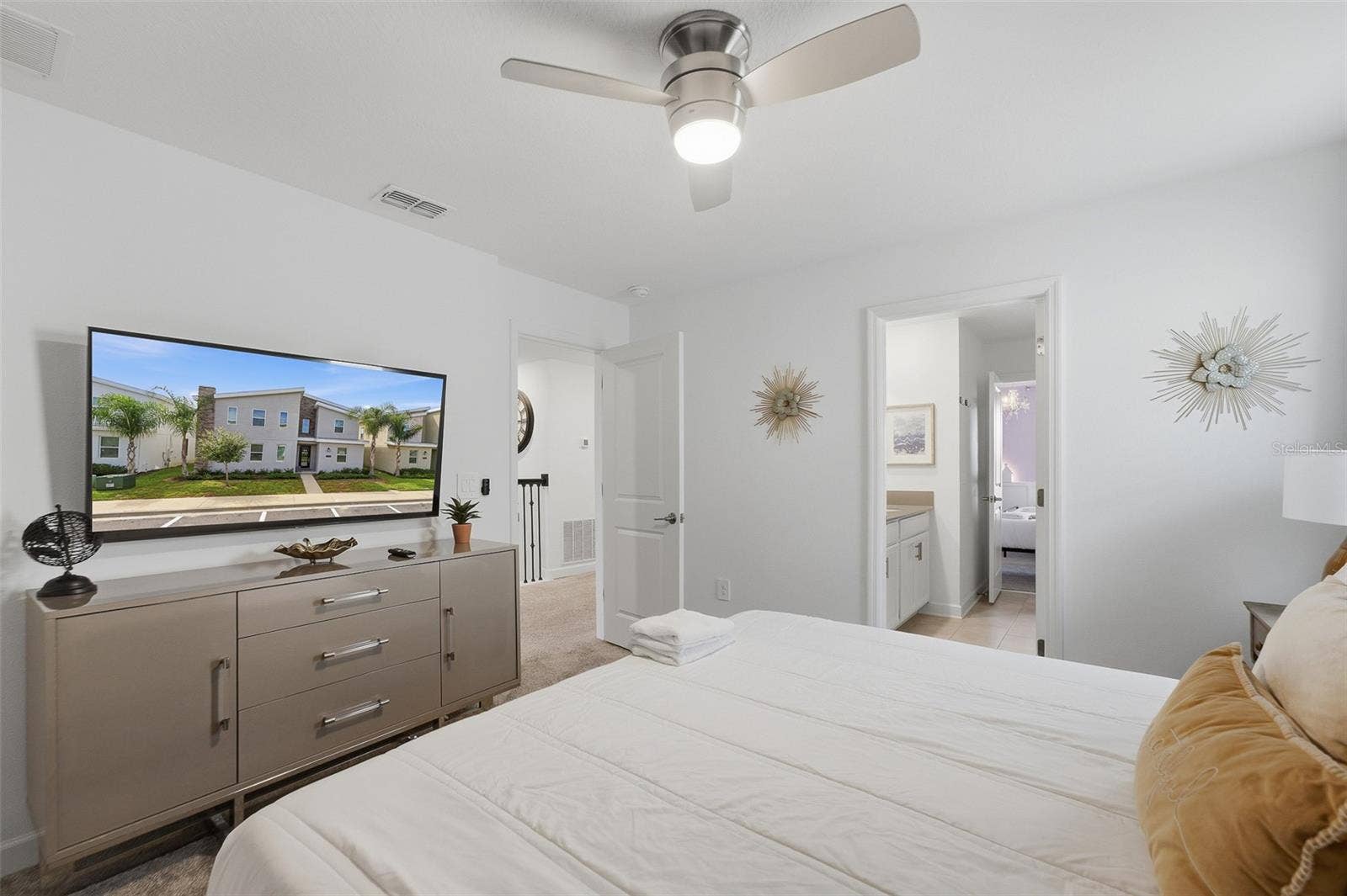 9158 SOMMERSET HILLS DRIVE, Davenport, FL 33896 9158 SOMMERSET HILLS DRIVE, Davenport, FL 33896