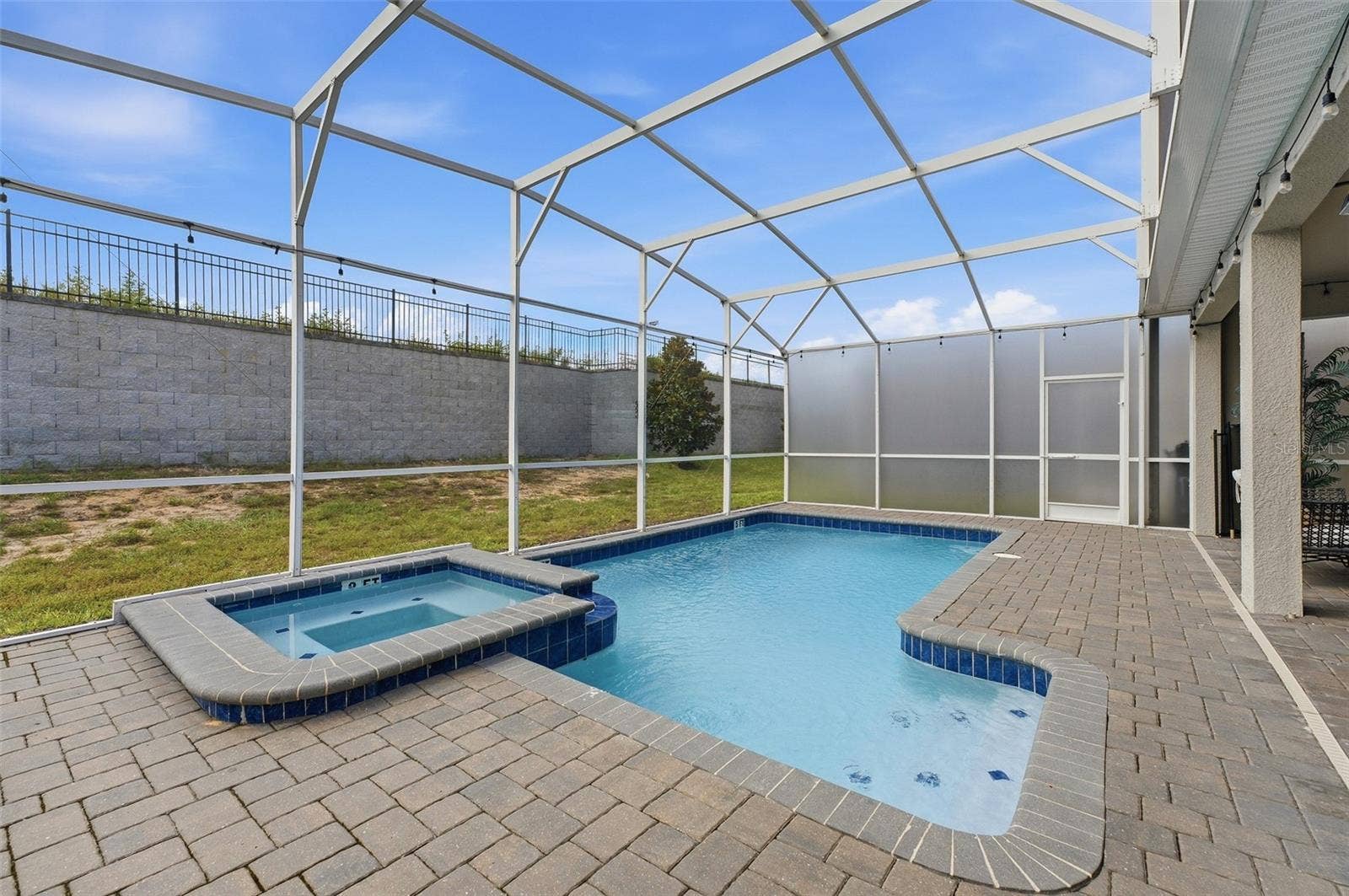 9158 SOMMERSET HILLS DRIVE, Davenport, FL 33896 9158 SOMMERSET HILLS DRIVE, Davenport, FL 33896