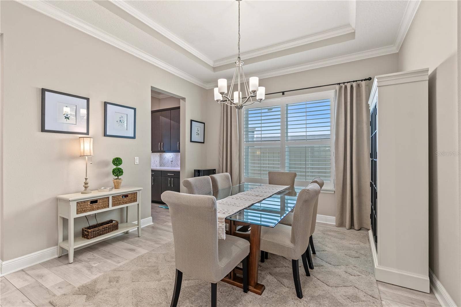 8037 LUDINGTON CIRCLE, Orlando, FL 32836 8037 LUDINGTON CIRCLE, Orlando, FL 32836