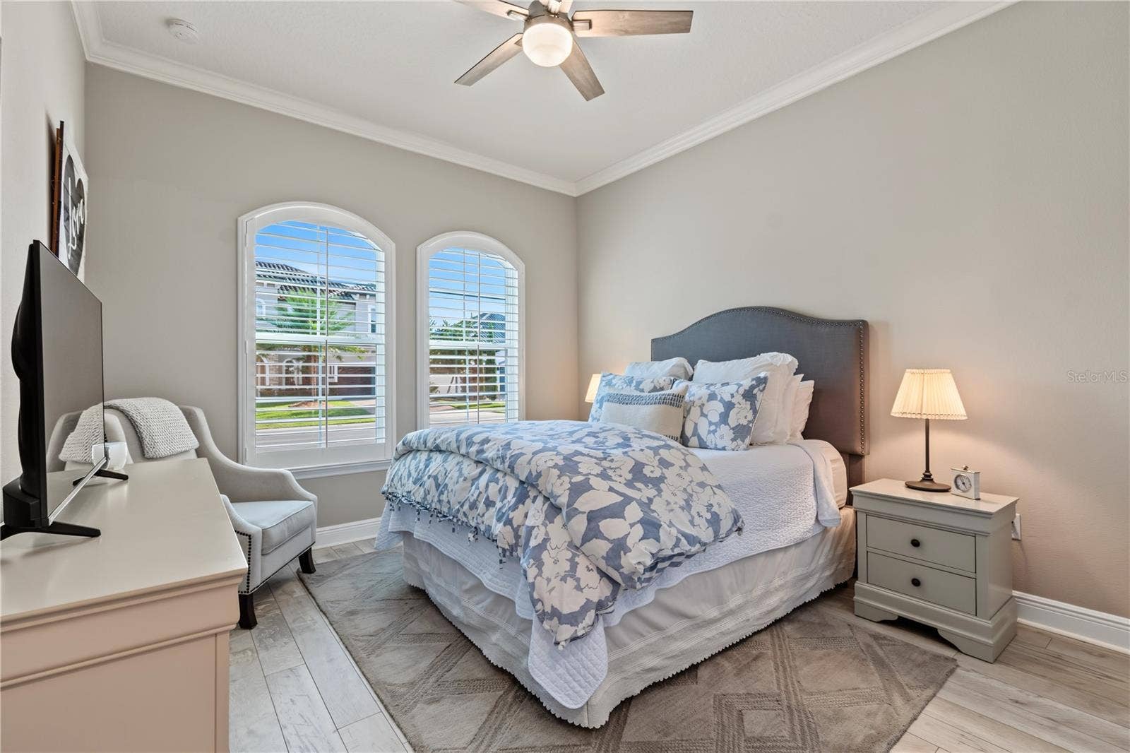 8037 LUDINGTON CIRCLE, Orlando, FL 32836 8037 LUDINGTON CIRCLE, Orlando, FL 32836