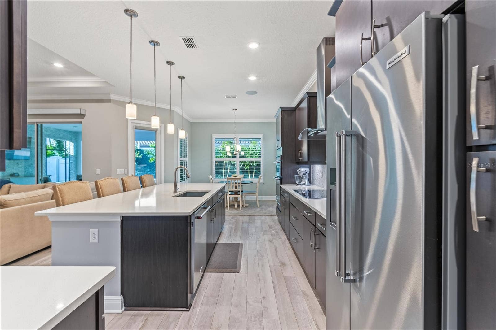 8037 LUDINGTON CIRCLE, Orlando, FL 32836 8037 LUDINGTON CIRCLE, Orlando, FL 32836