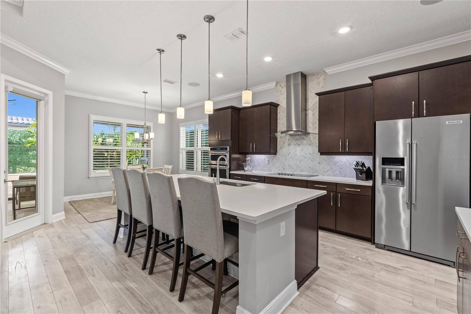 8037 LUDINGTON CIRCLE, Orlando, FL 32836 8037 LUDINGTON CIRCLE, Orlando, FL 32836