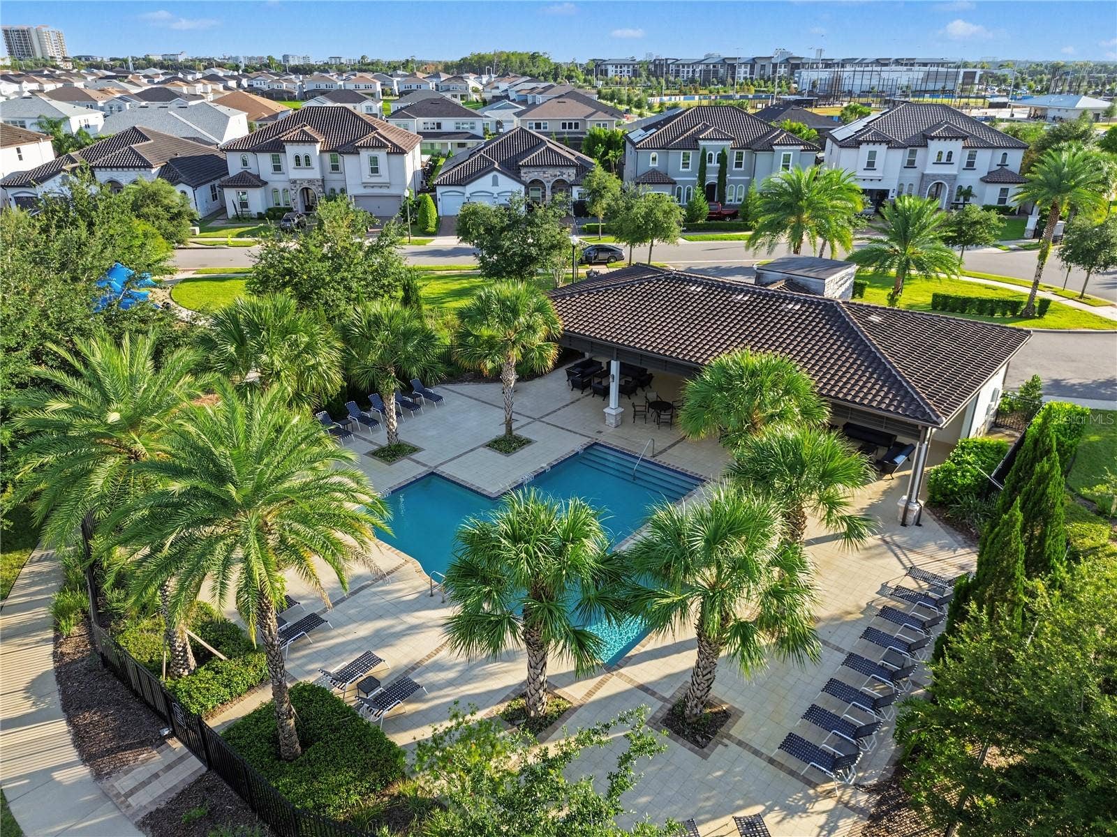 8037 LUDINGTON CIRCLE, Orlando, FL 32836 8037 LUDINGTON CIRCLE, Orlando, FL 32836