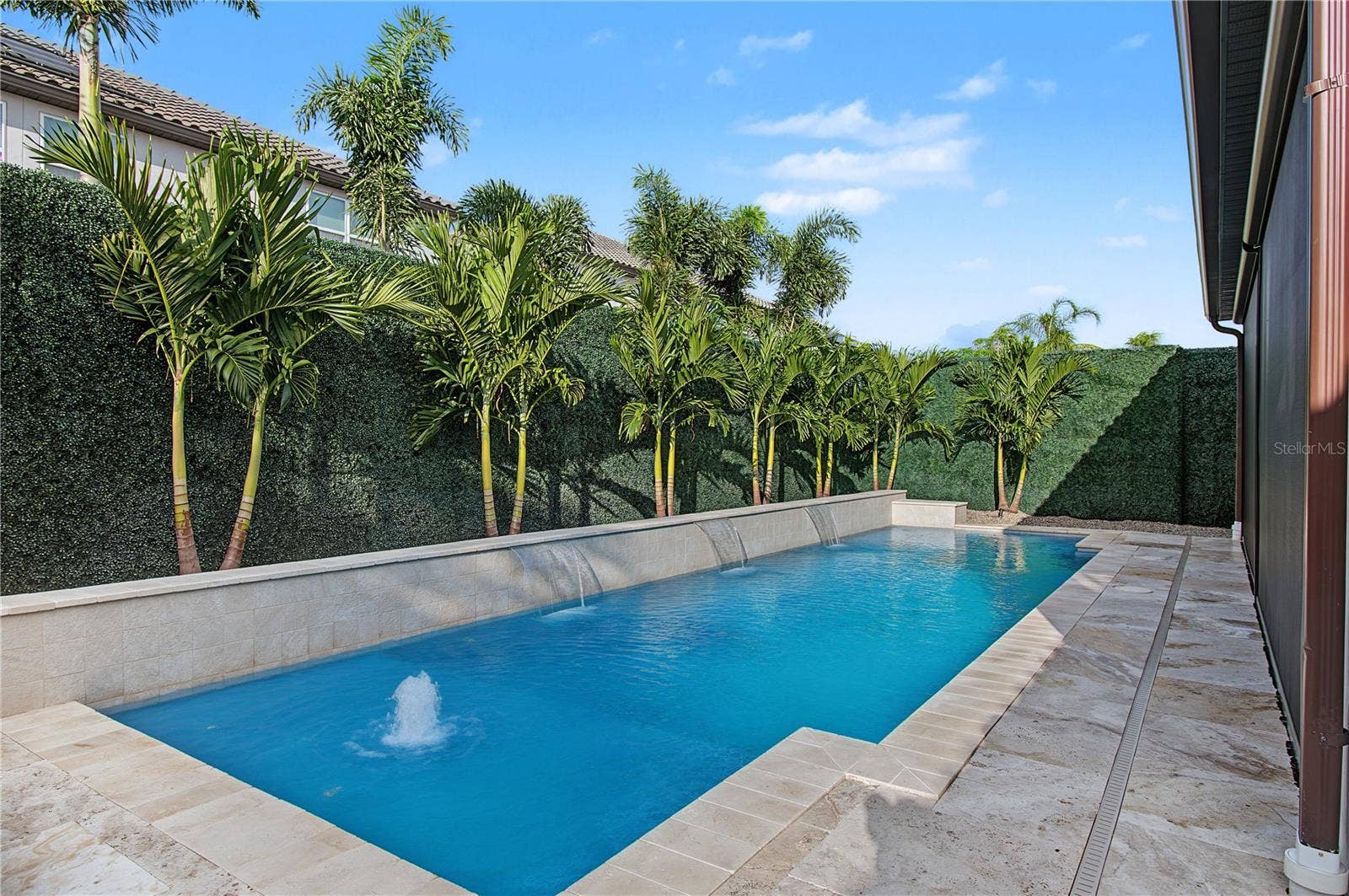 8037 LUDINGTON CIRCLE, Orlando, FL 32836 8037 LUDINGTON CIRCLE, Orlando, FL 32836