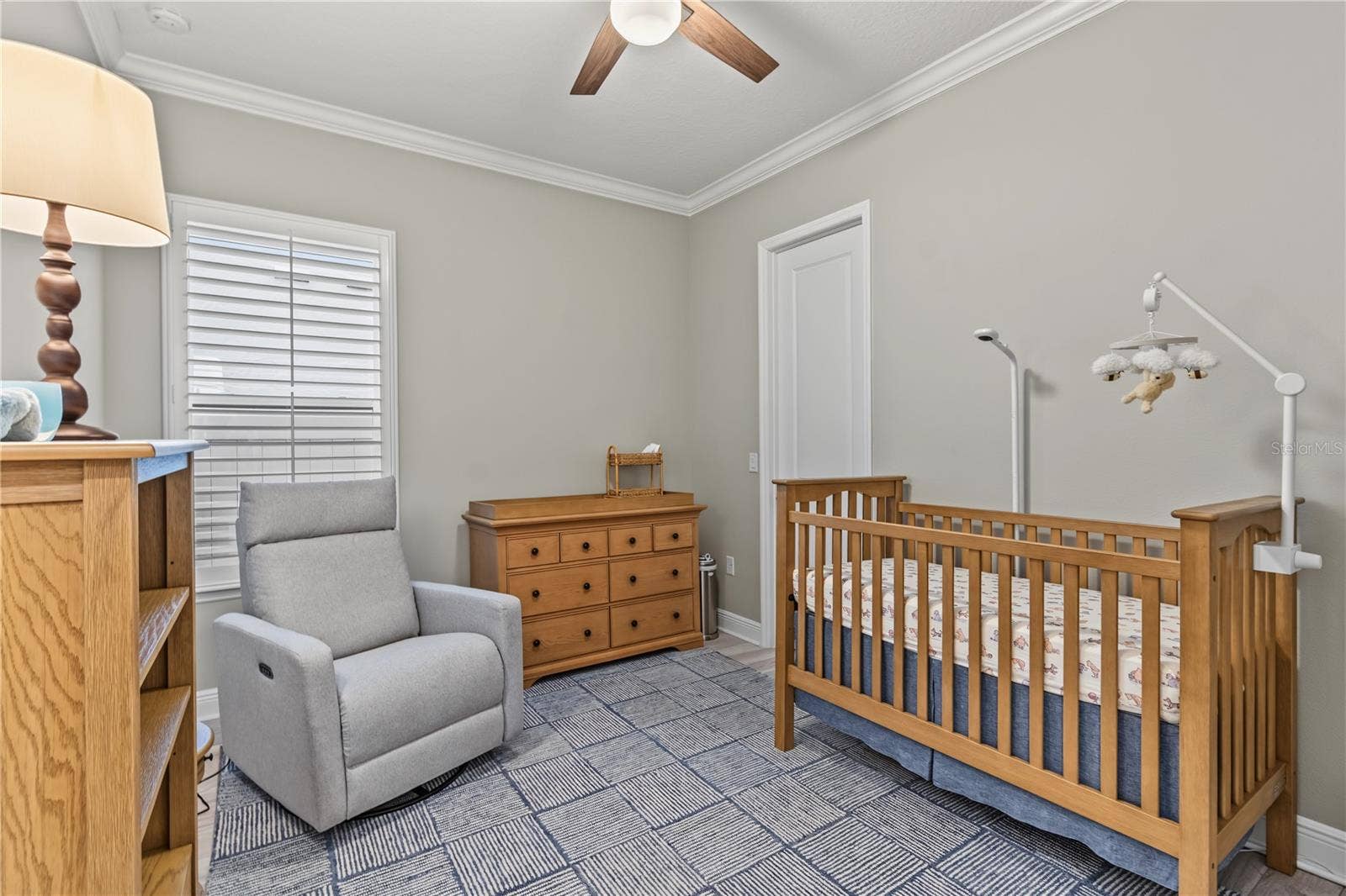 8037 LUDINGTON CIRCLE, Orlando, FL 32836 8037 LUDINGTON CIRCLE, Orlando, FL 32836